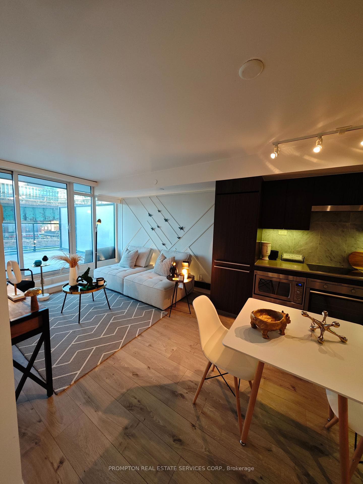 70 Queens Wharf Road Unit 215 photo 21