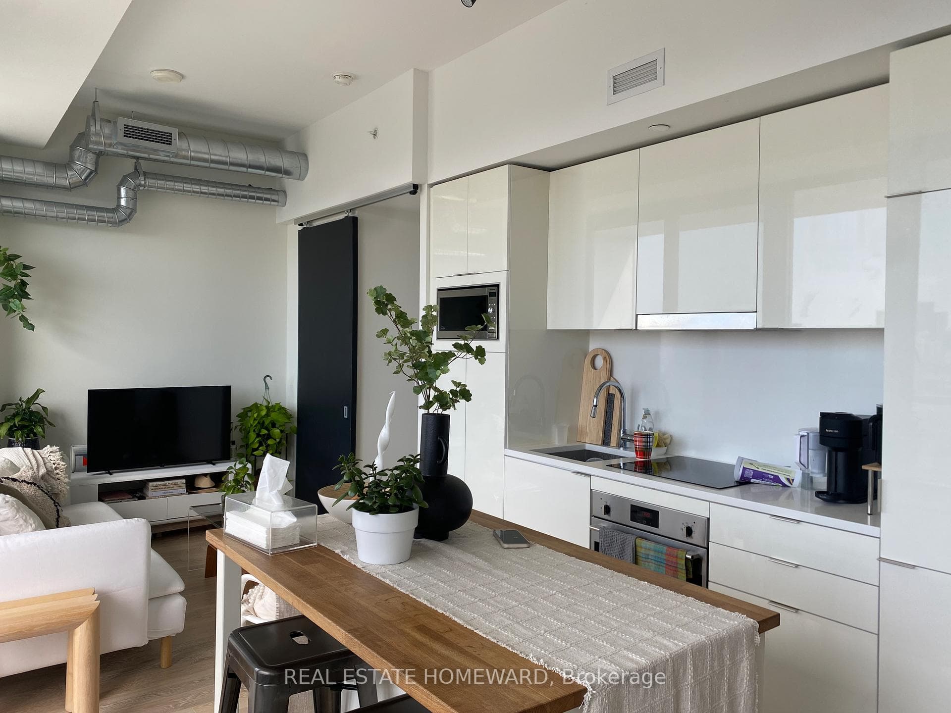 170 Bayview Avenue Unit 2804 photo 5