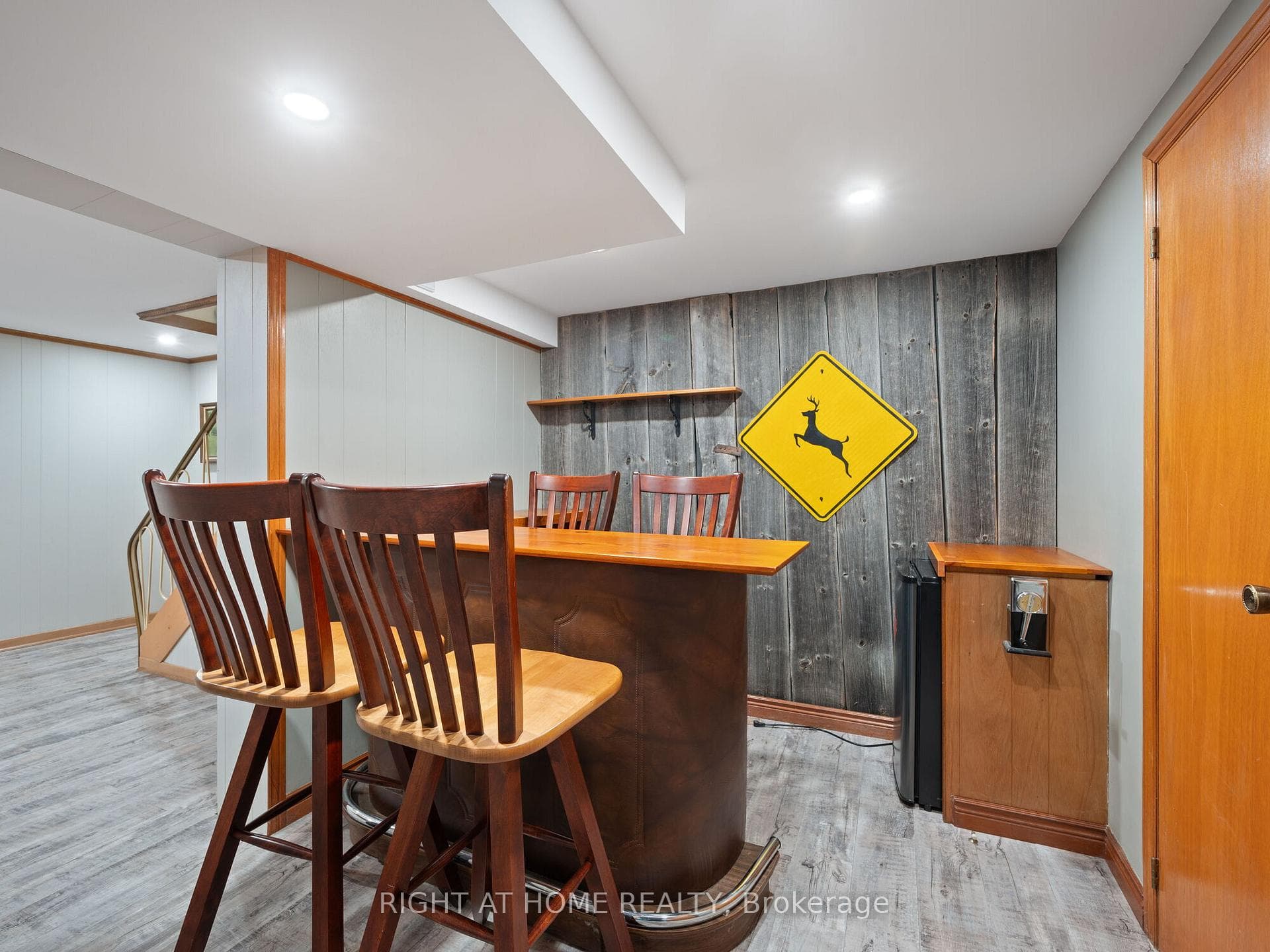 1565 Carletta Drive photo 31