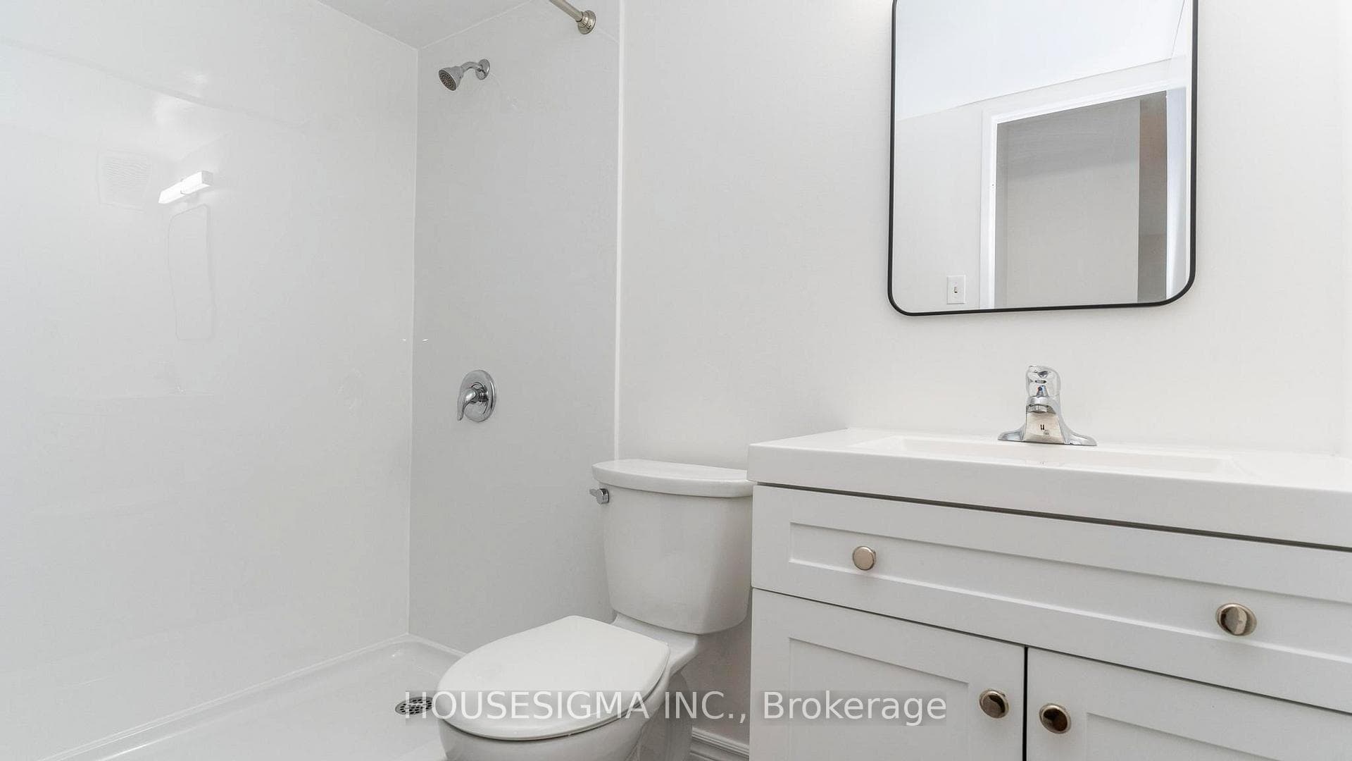 1105 Jalna Boulevard Unit 610 photo 17