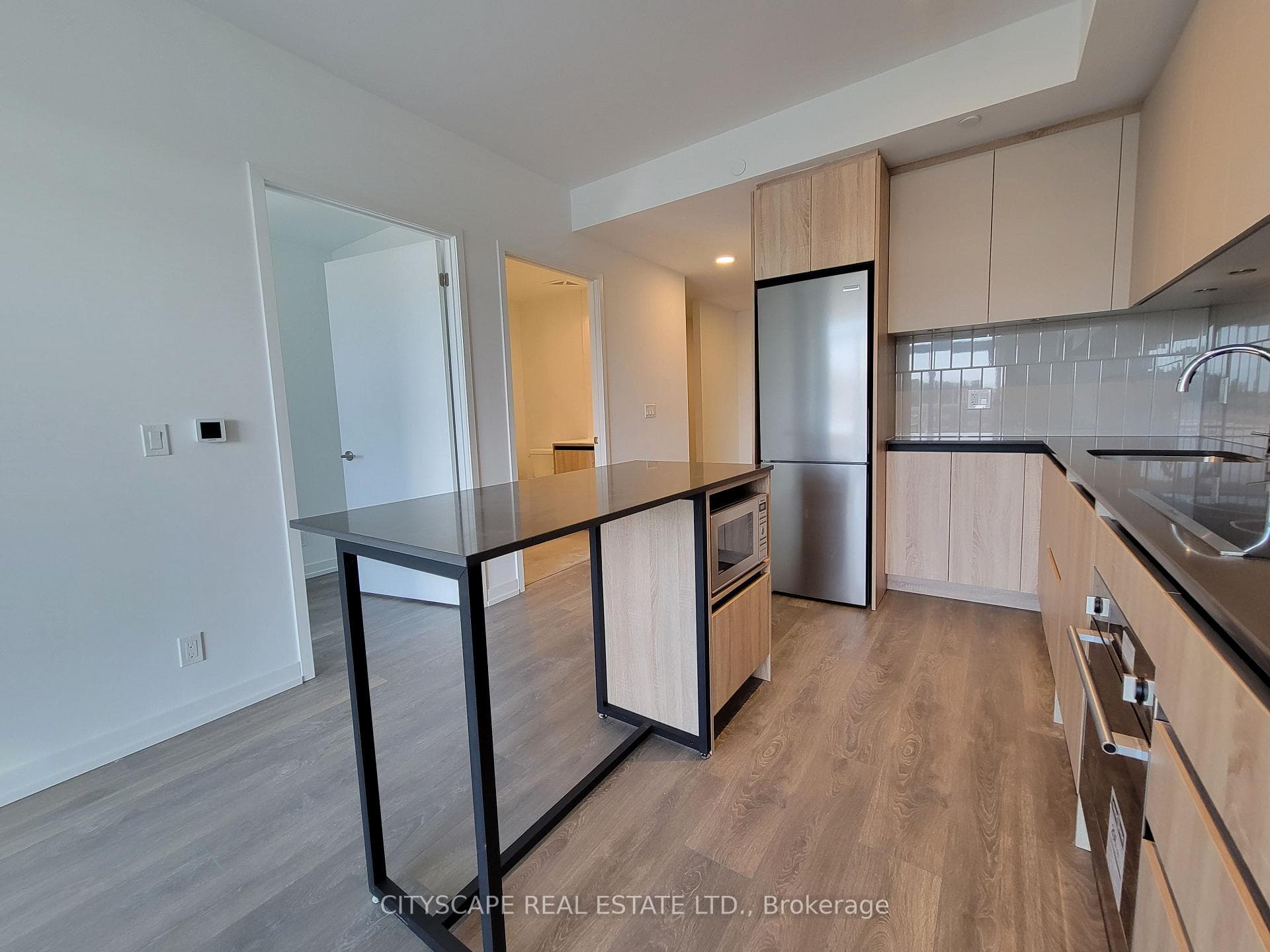 8 Beverley Glen Boulevard Unit C515 photo 10