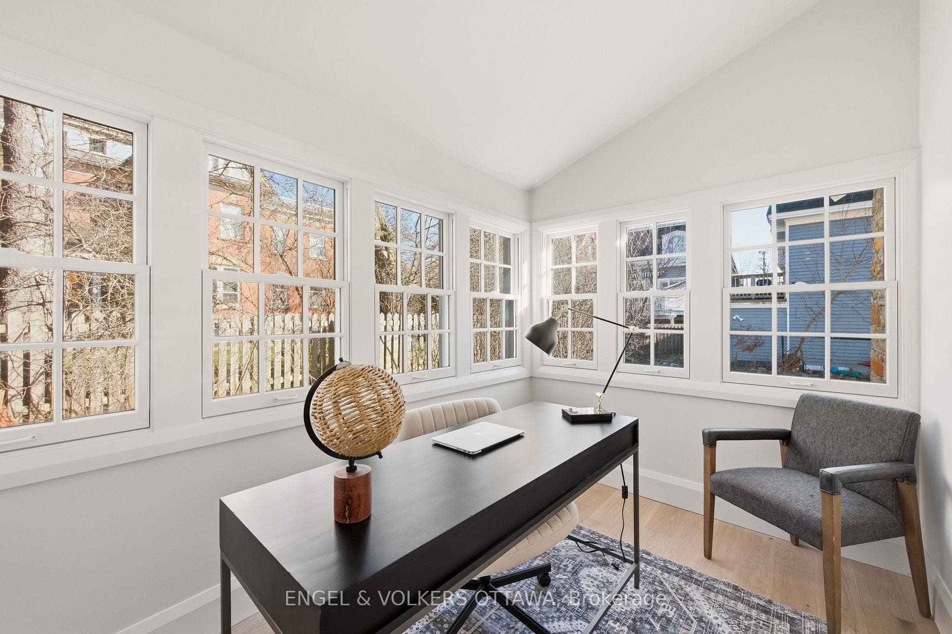 35 MacKay Street photo 24