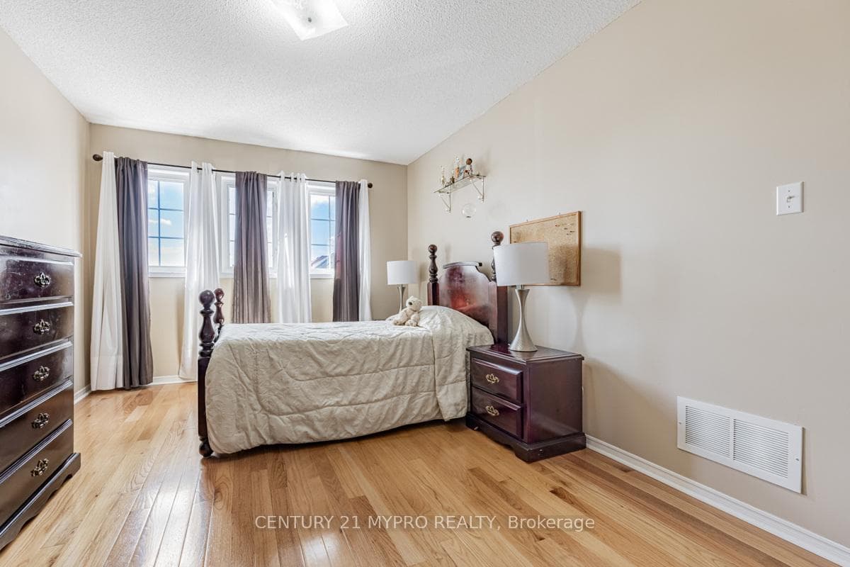 46 Apollo Road photo 22