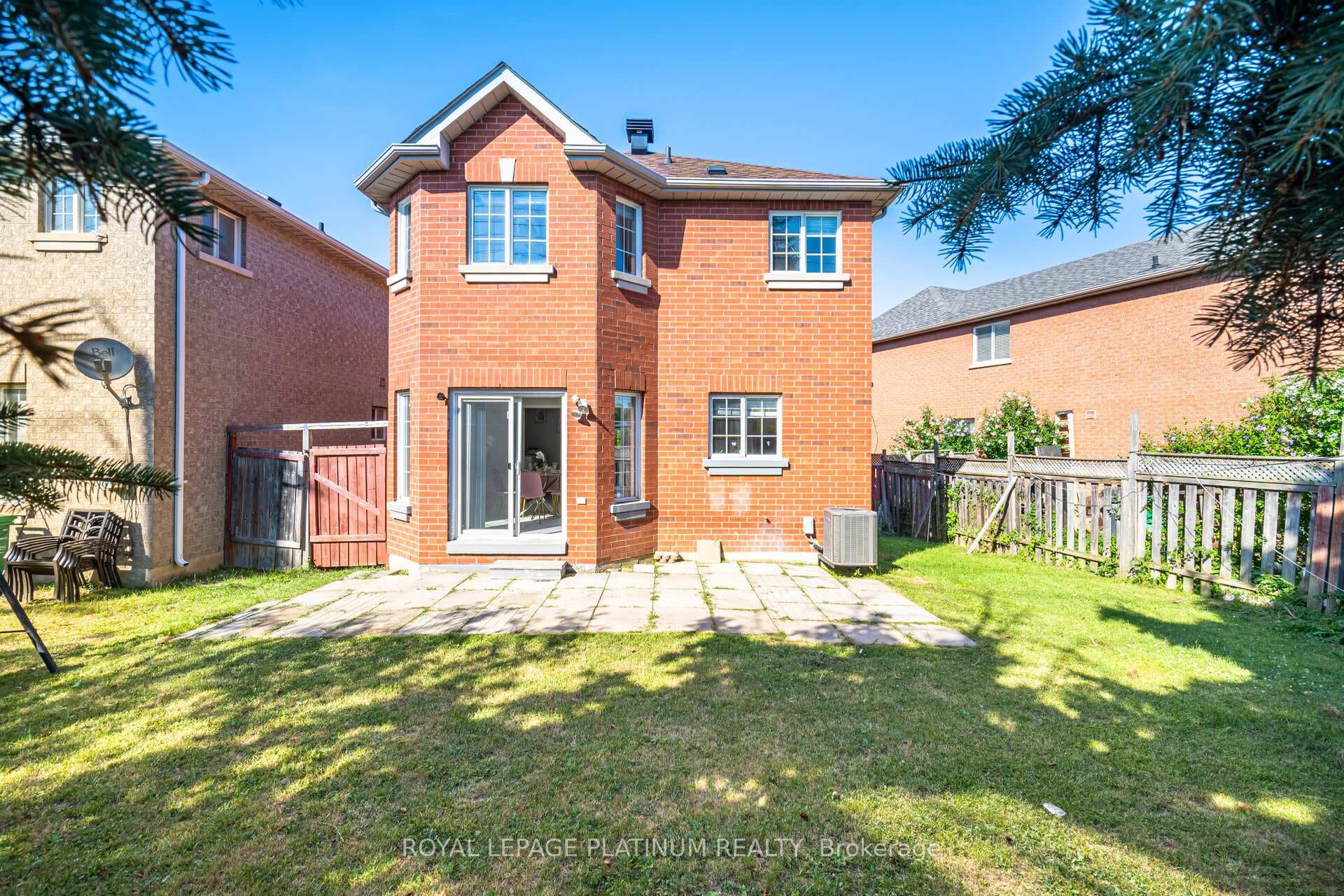63 Culture Crescent photo 49
