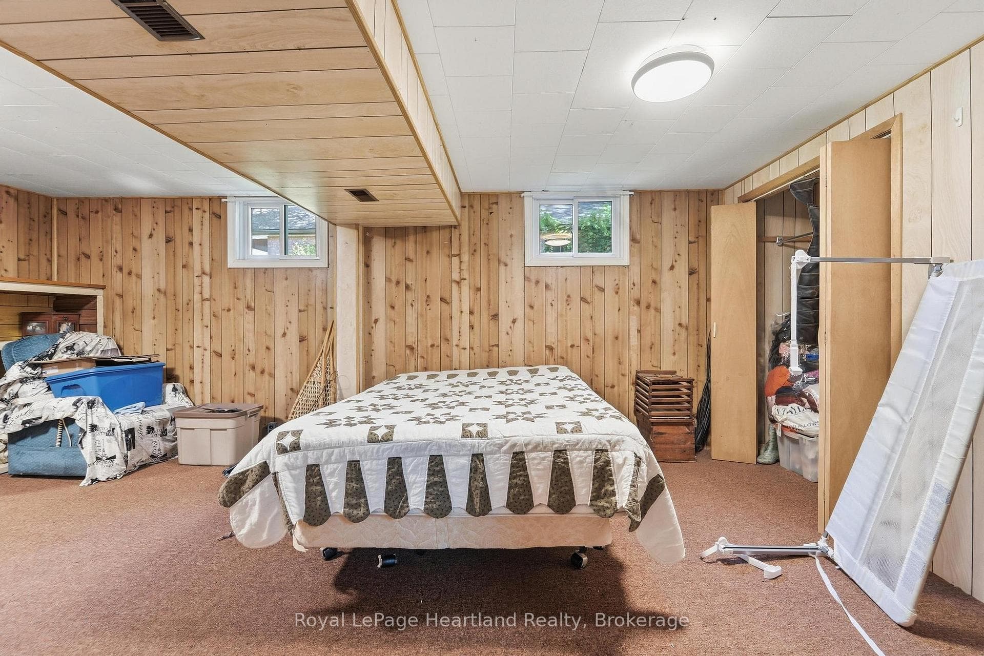 235 Hincks Street photo 30
