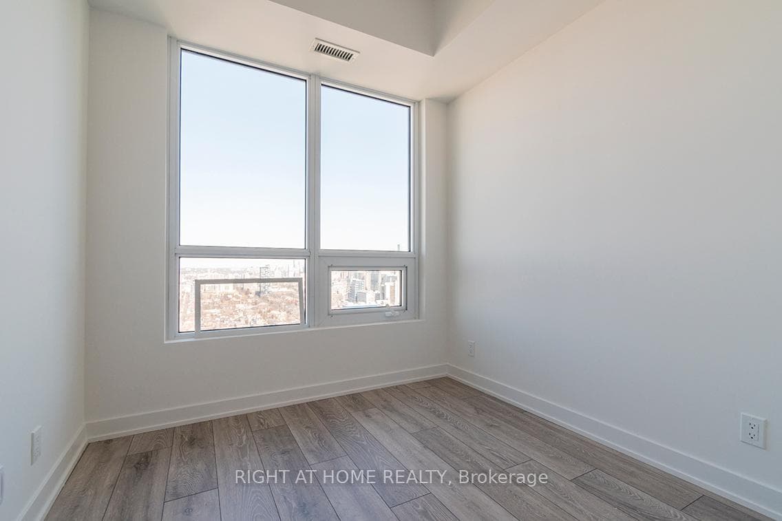 108 Peter Street Unit 4013 photo 20