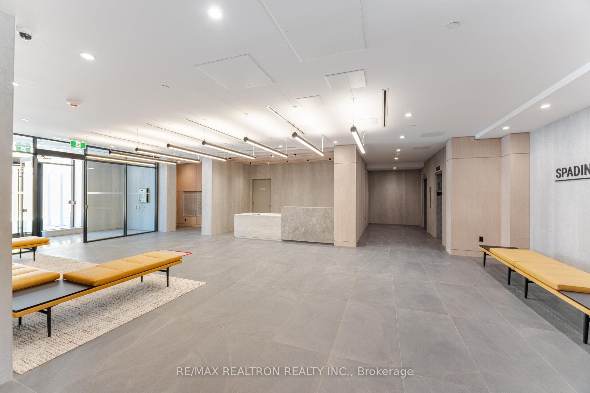 664 Spadina Avenue Unit 711 photo 15