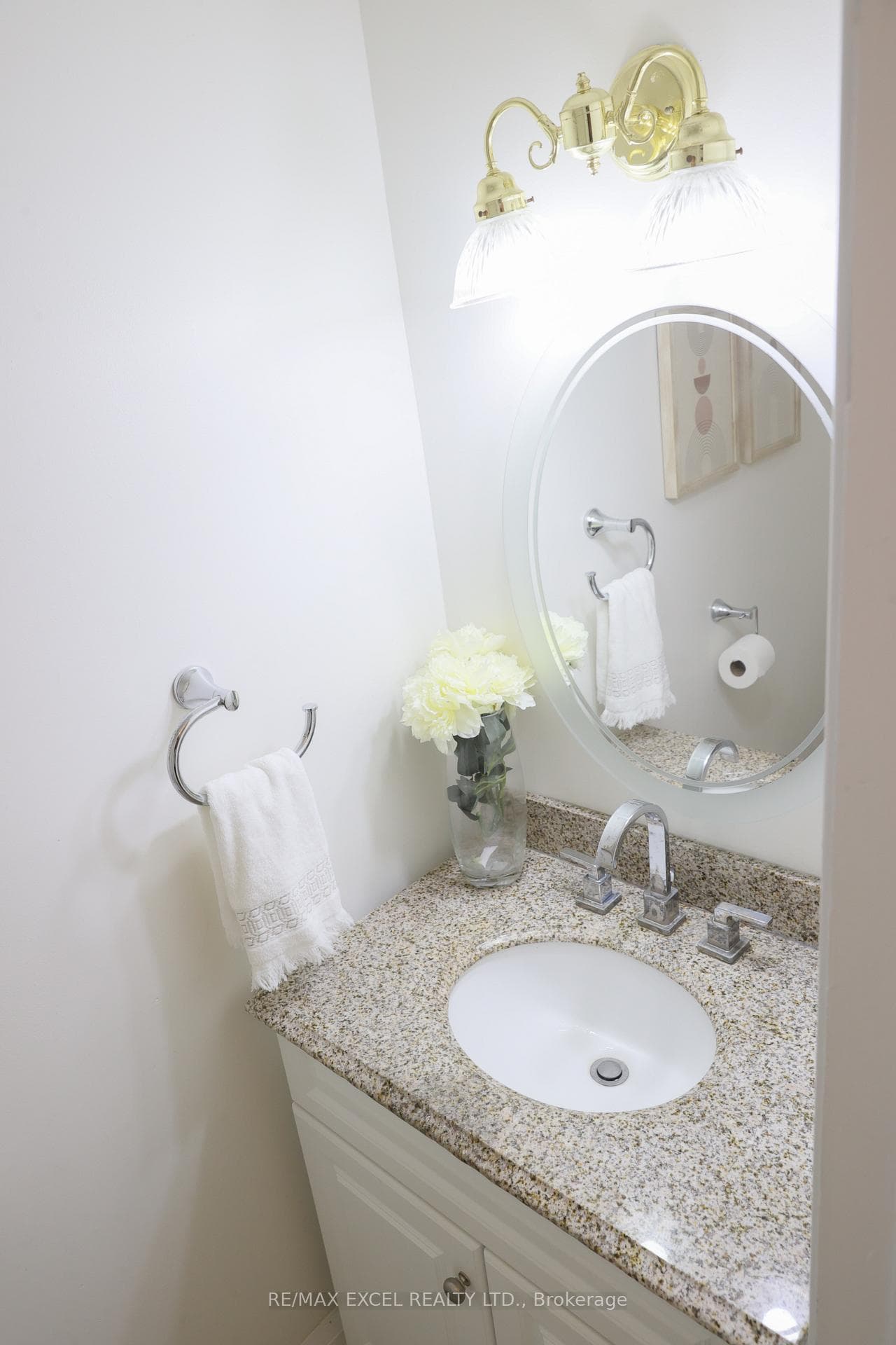 48 St Andrews Court photo 30