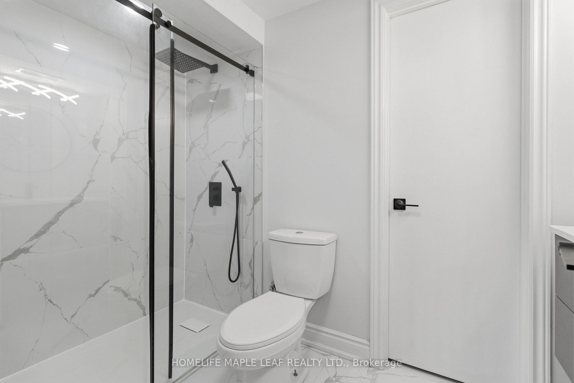 90 Burgby Avenue photo 40