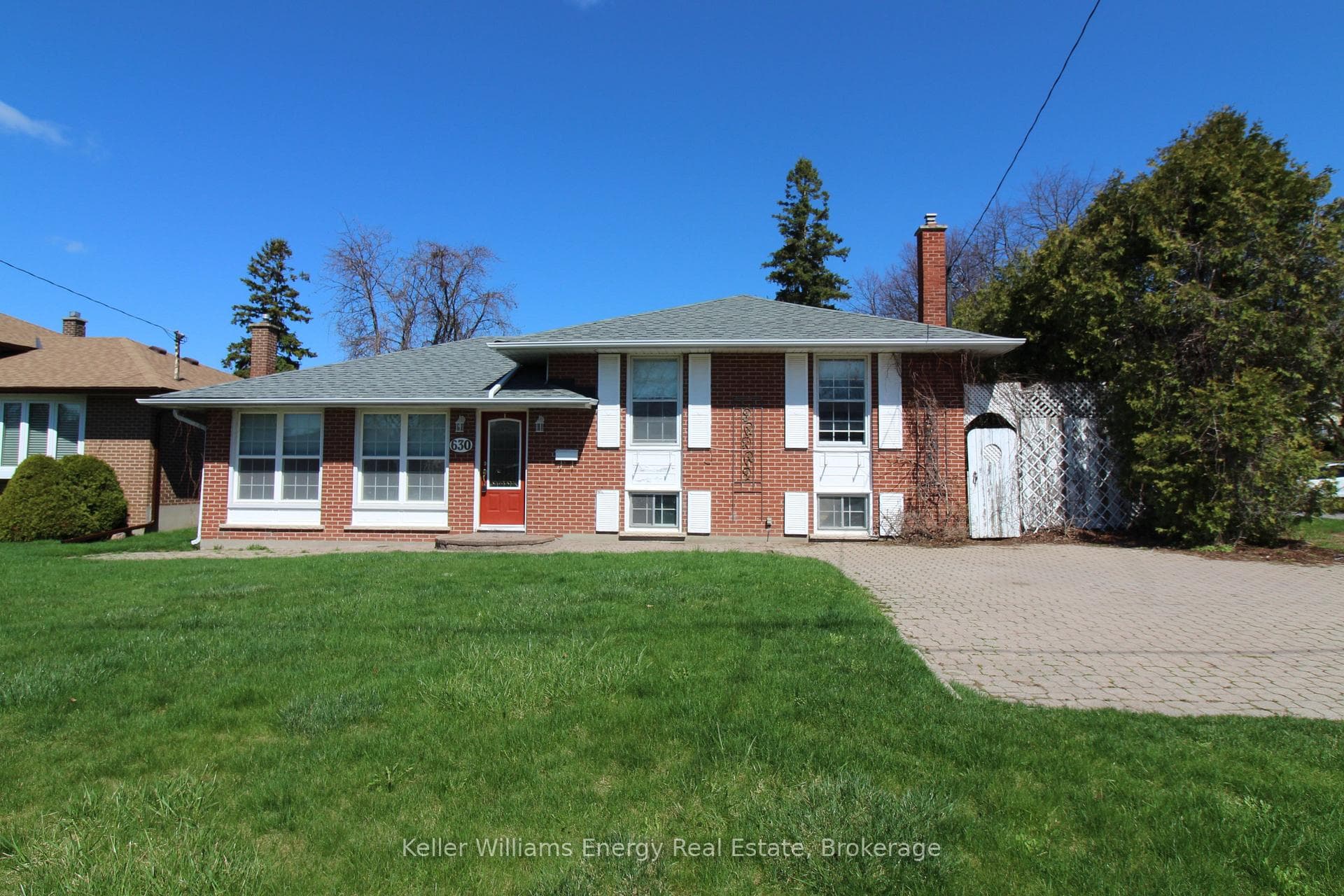 630 Buchan Avenue photo 1