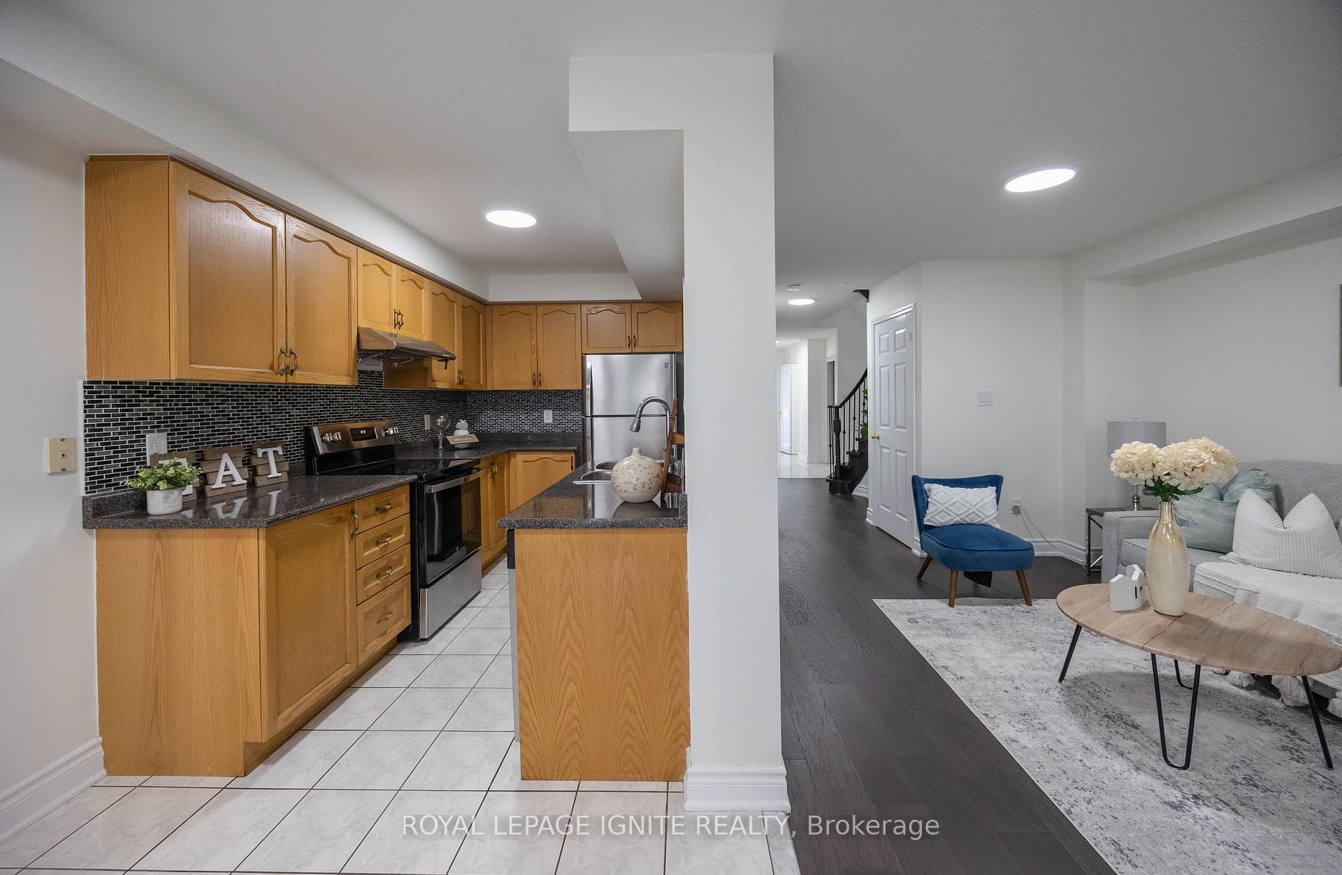 1075 Ellesmere Road Unit 57 photo 17