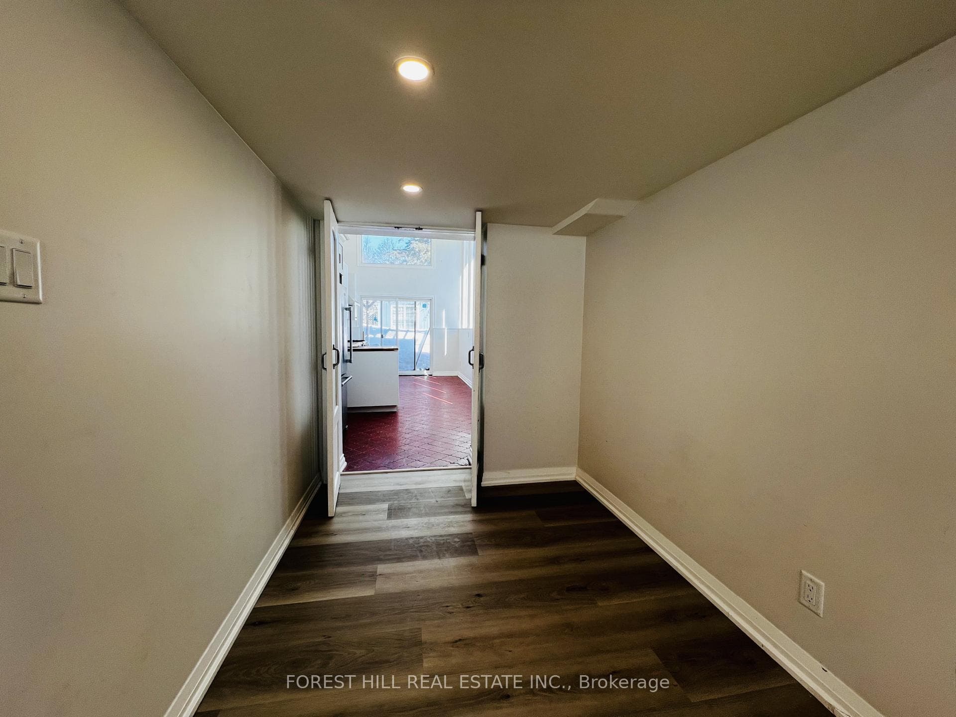 48 Steel Street Unit LOWER photo 7