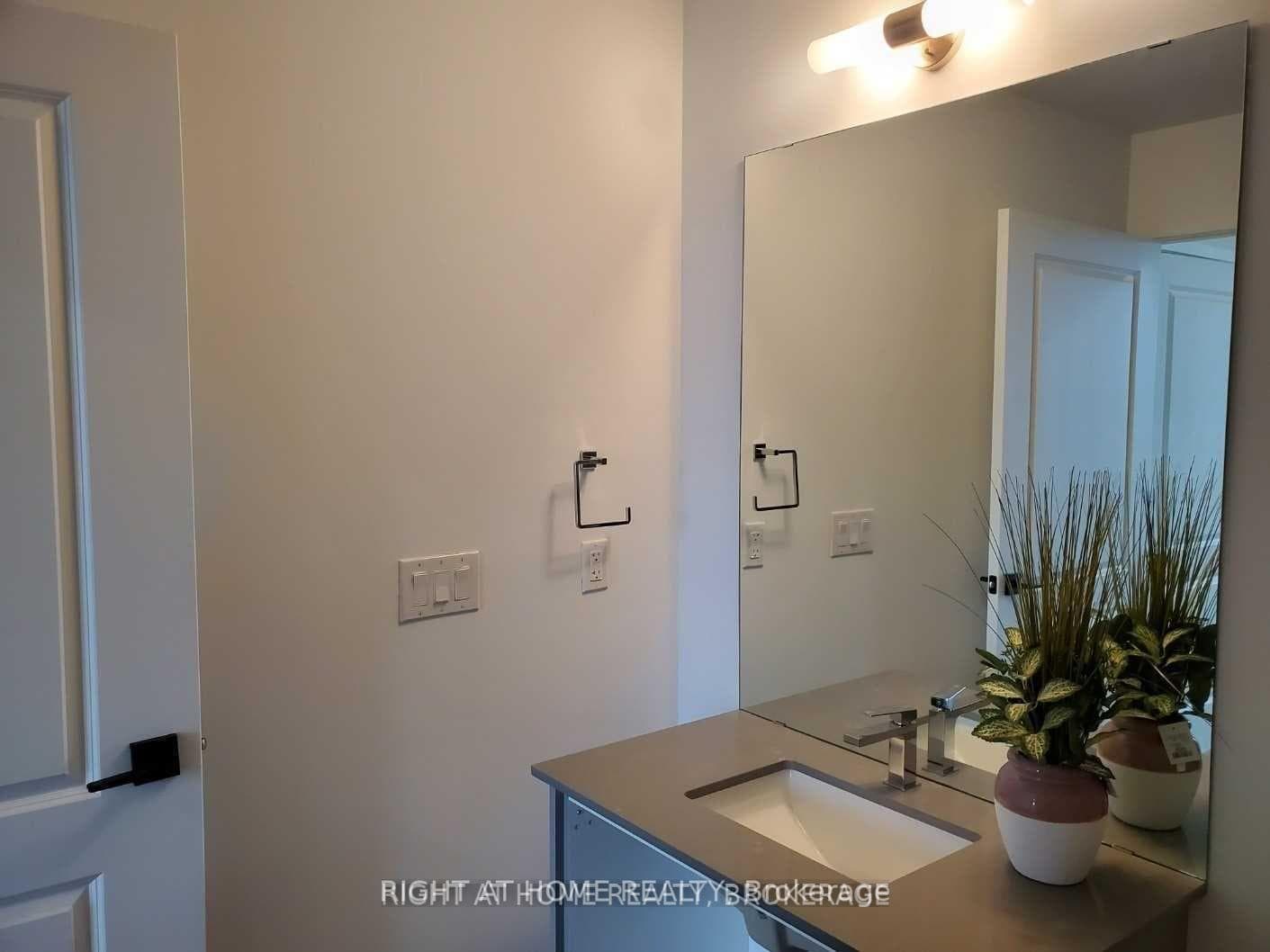 2485 Taunton Road Unit 333 photo 17