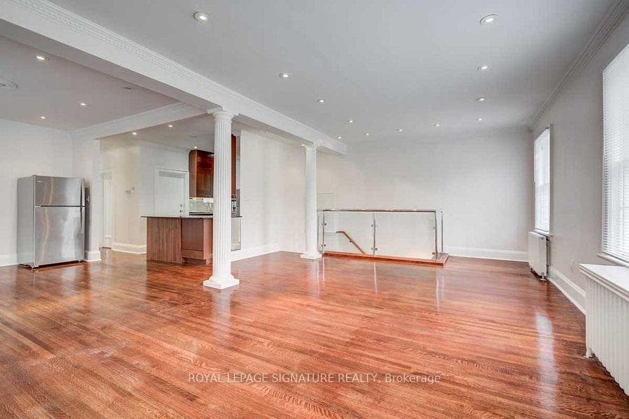 81 Whitehall Road Unit Upper photo 6