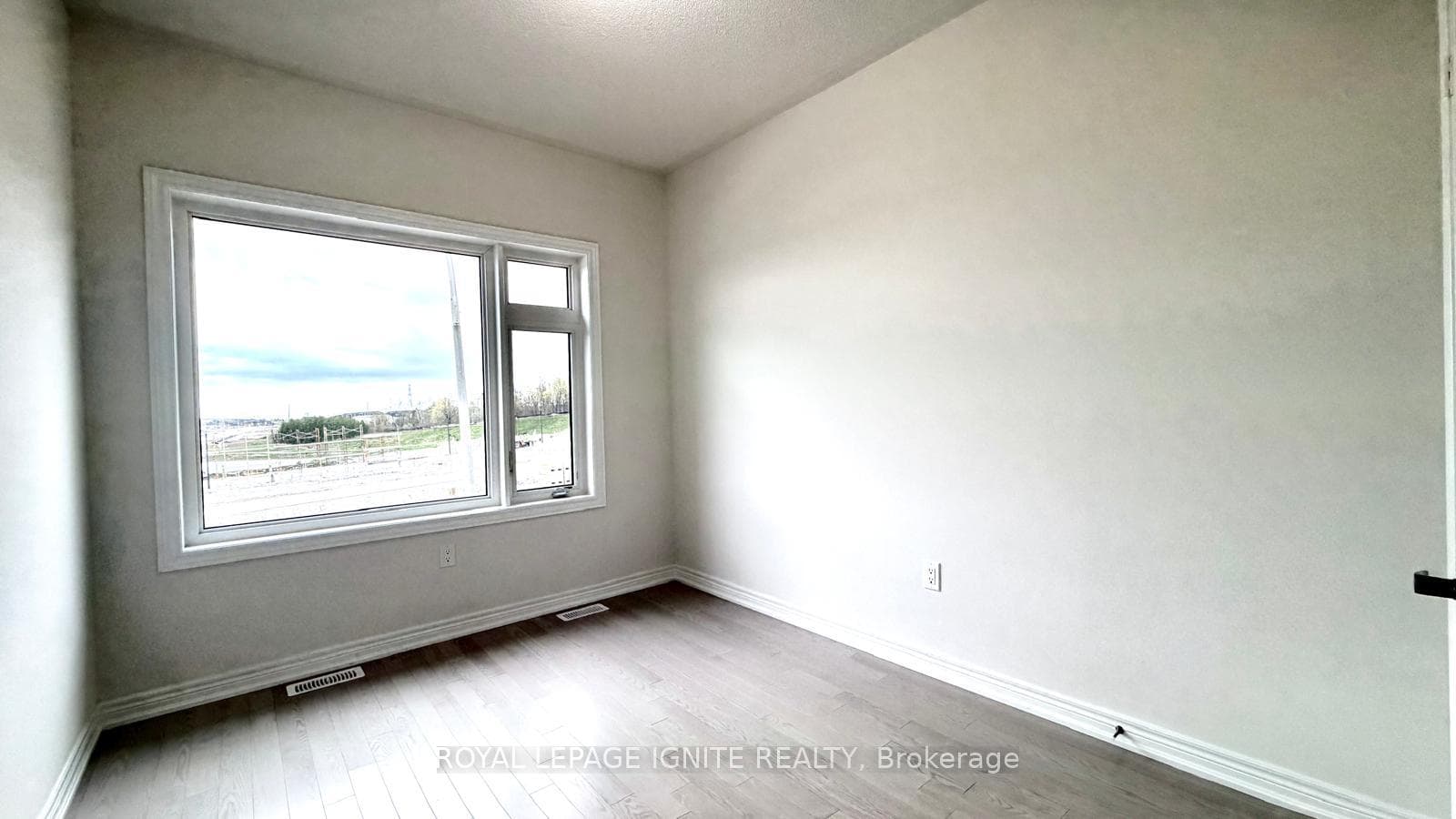 1234 Elizabeth Mackenzie Drive photo 16
