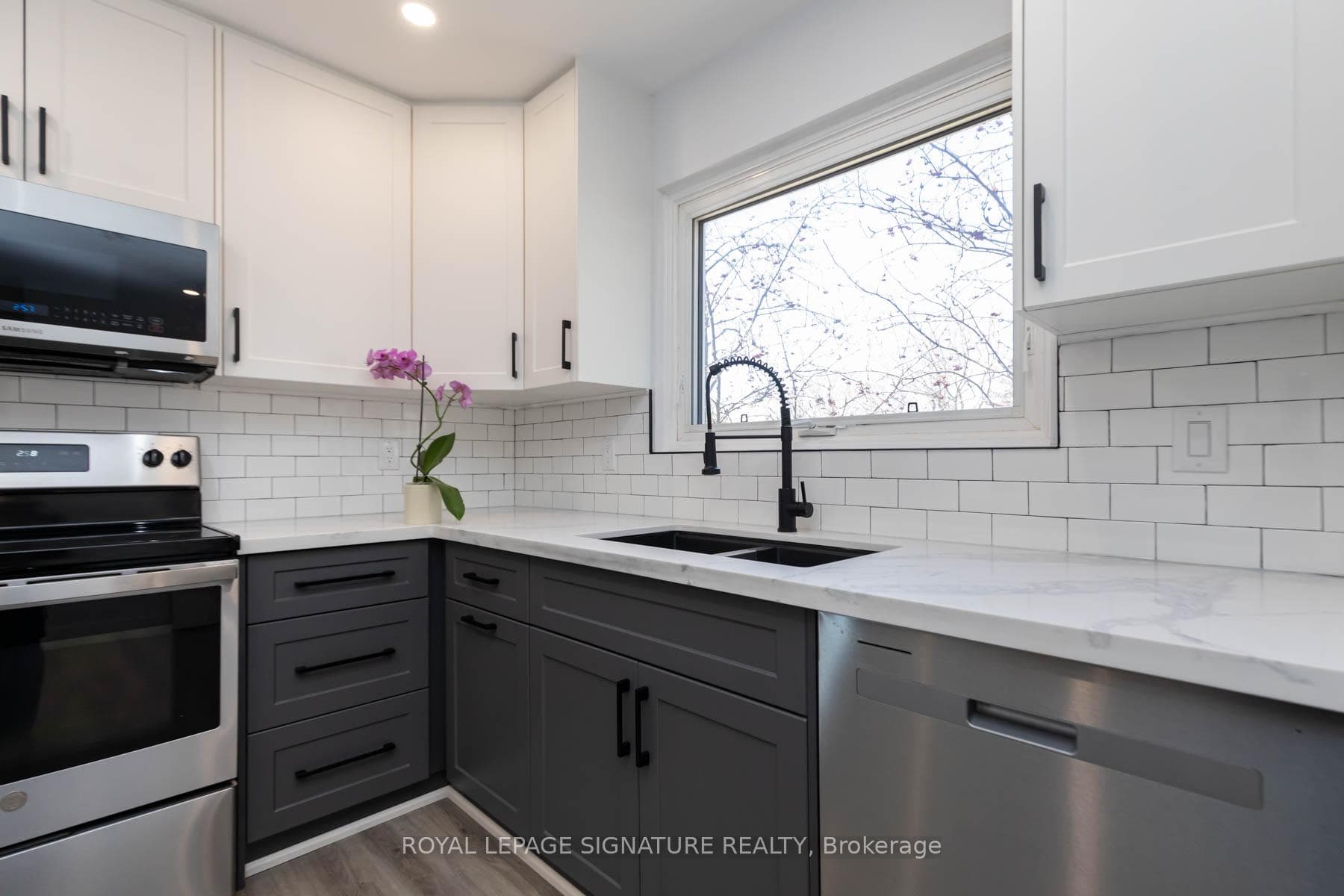 888 Southridge Street photo 13