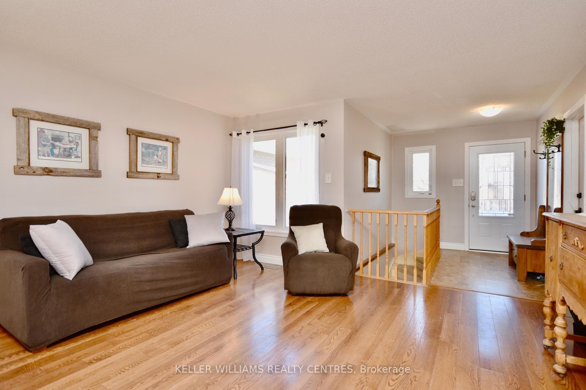 67 Moir Crescent photo 5