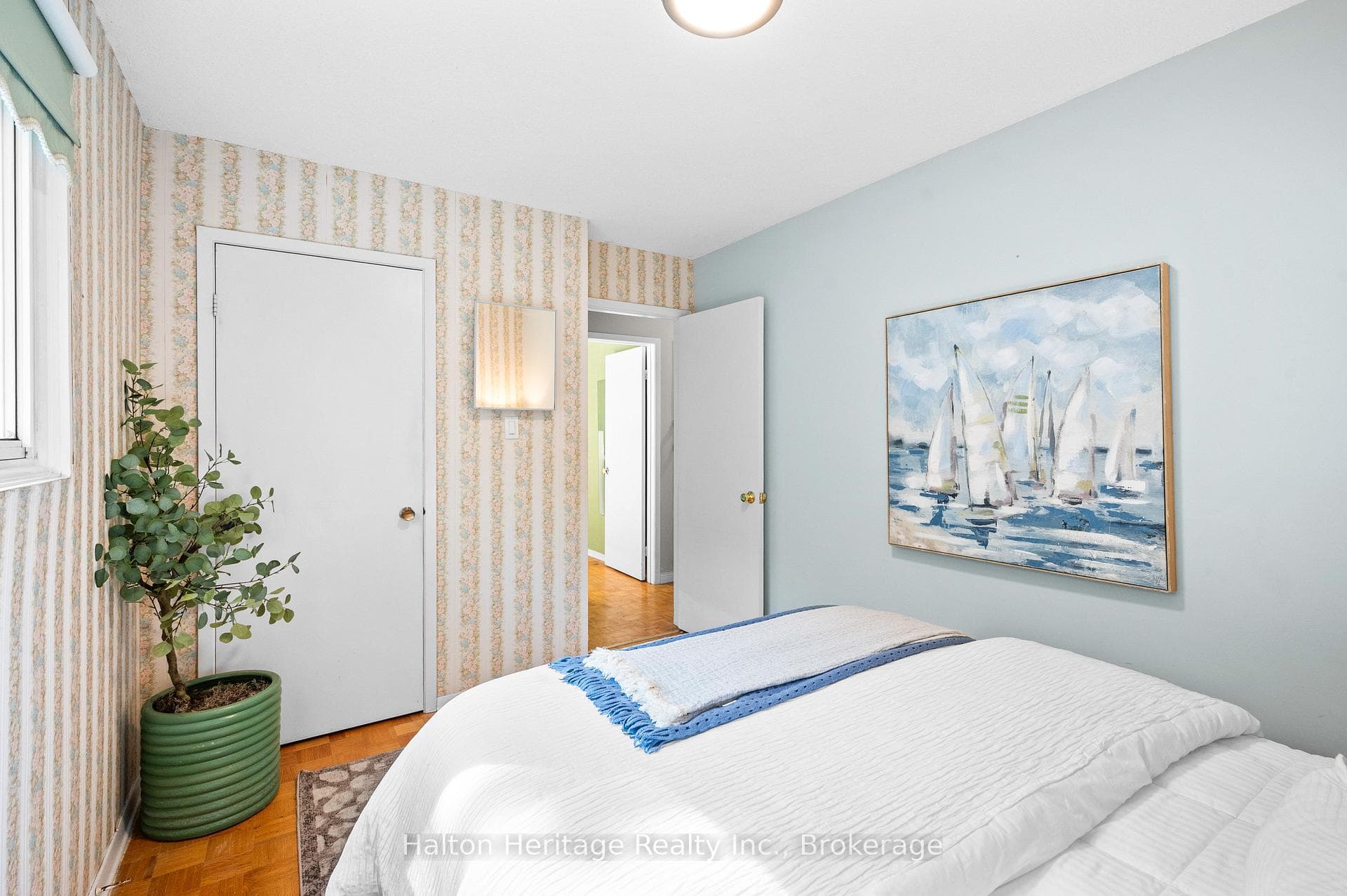 2118 Cavendish Drive photo 22
