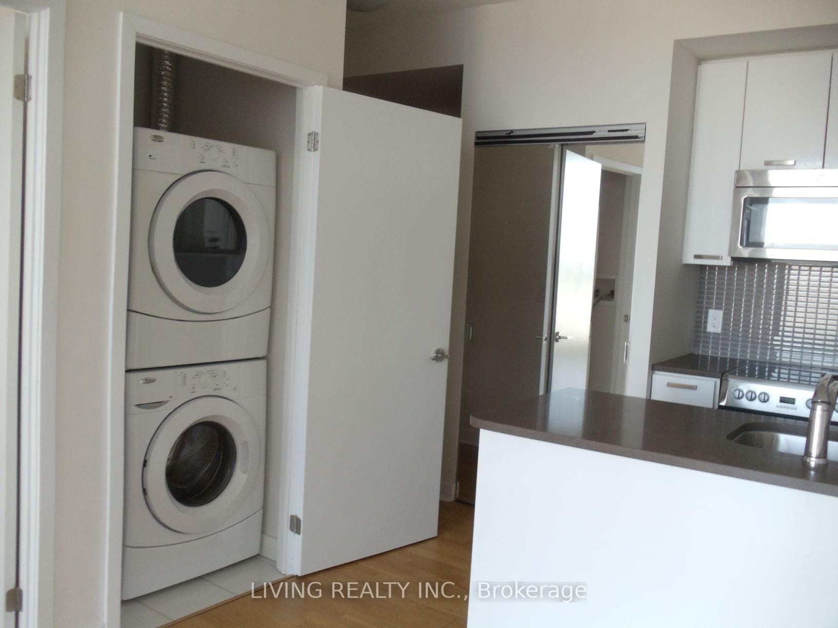 295 Adelaide Street Unit 2501 photo 18