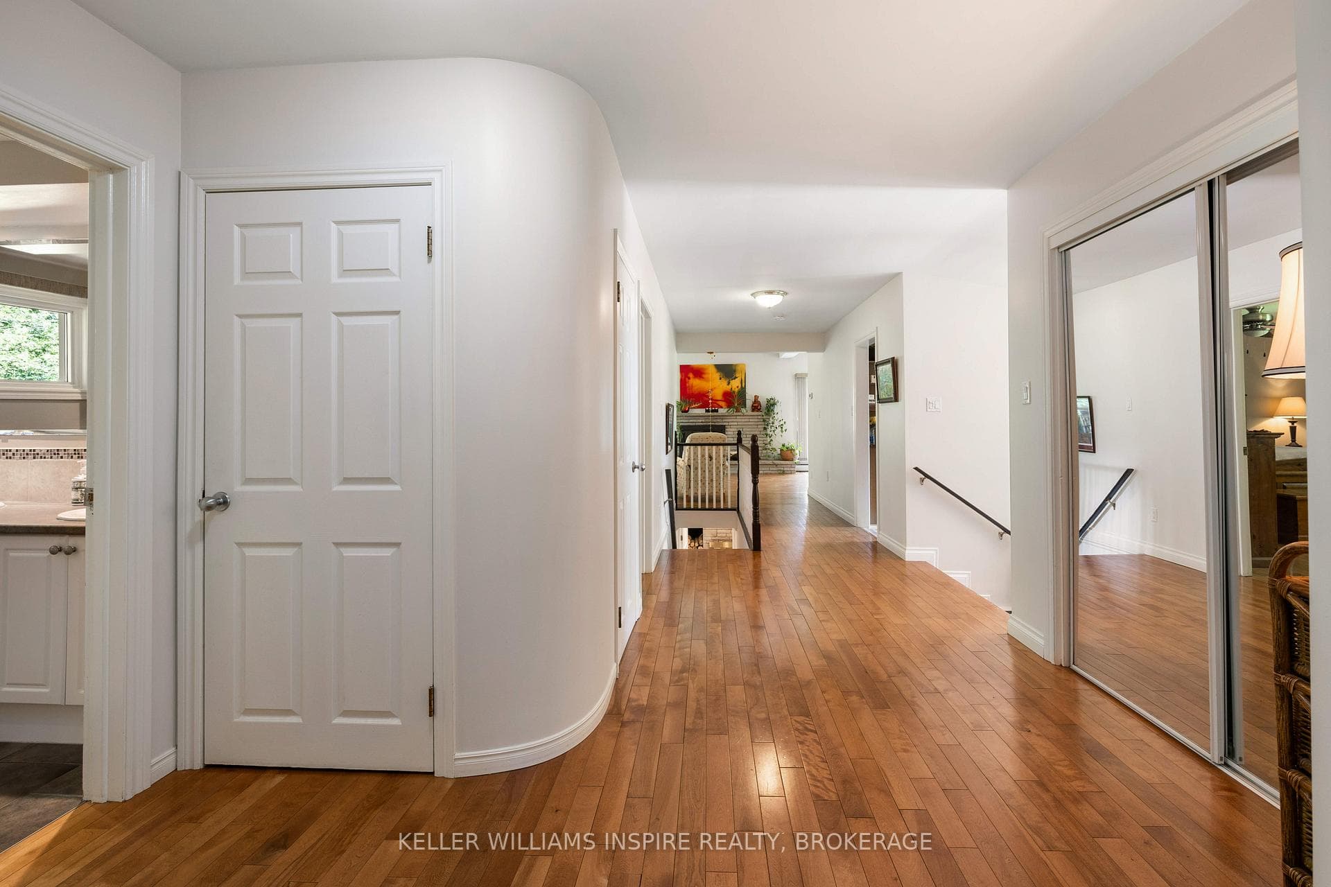 3 Helena Place photo 13