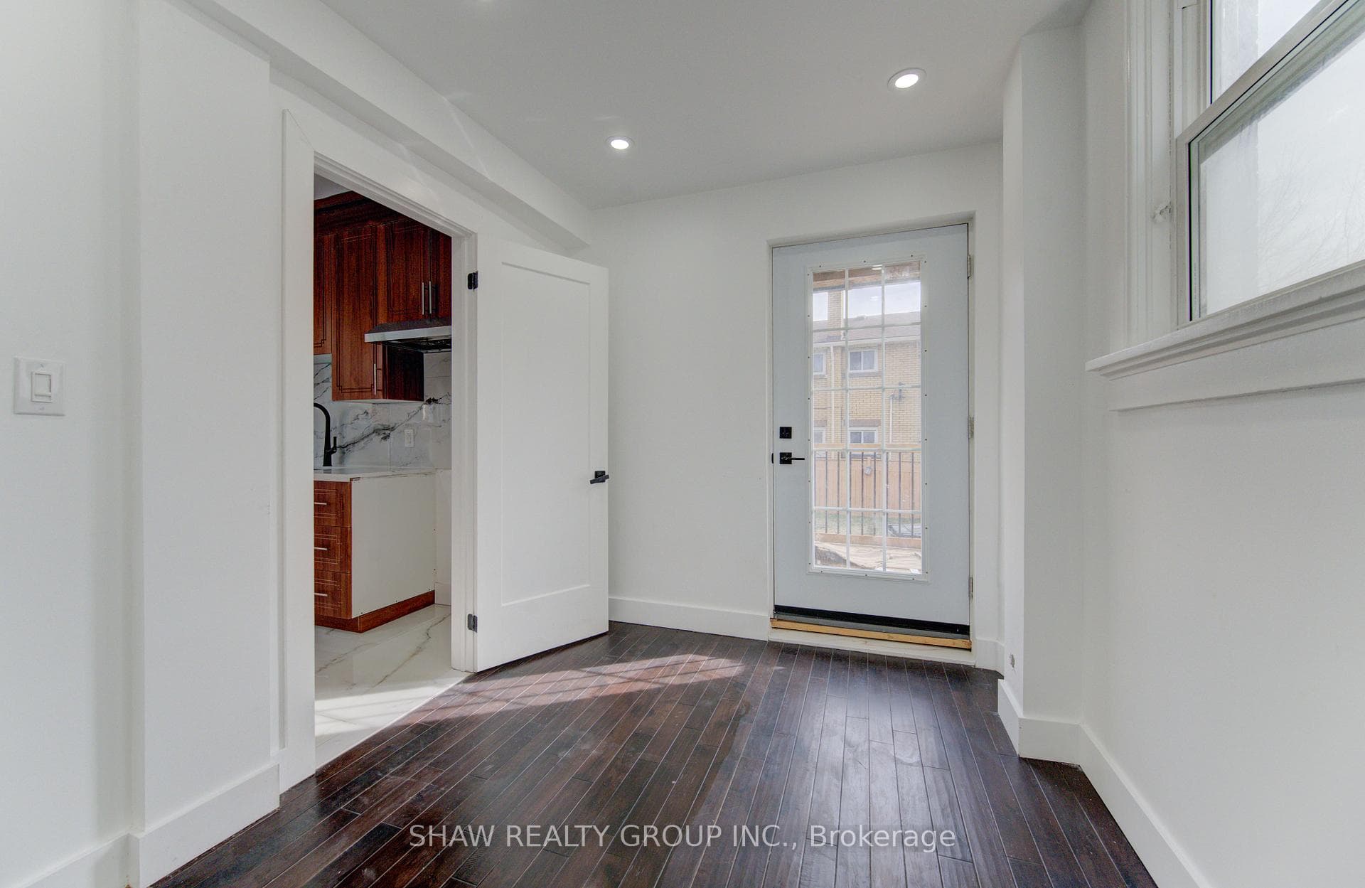 80 Lancaster Street photo 18