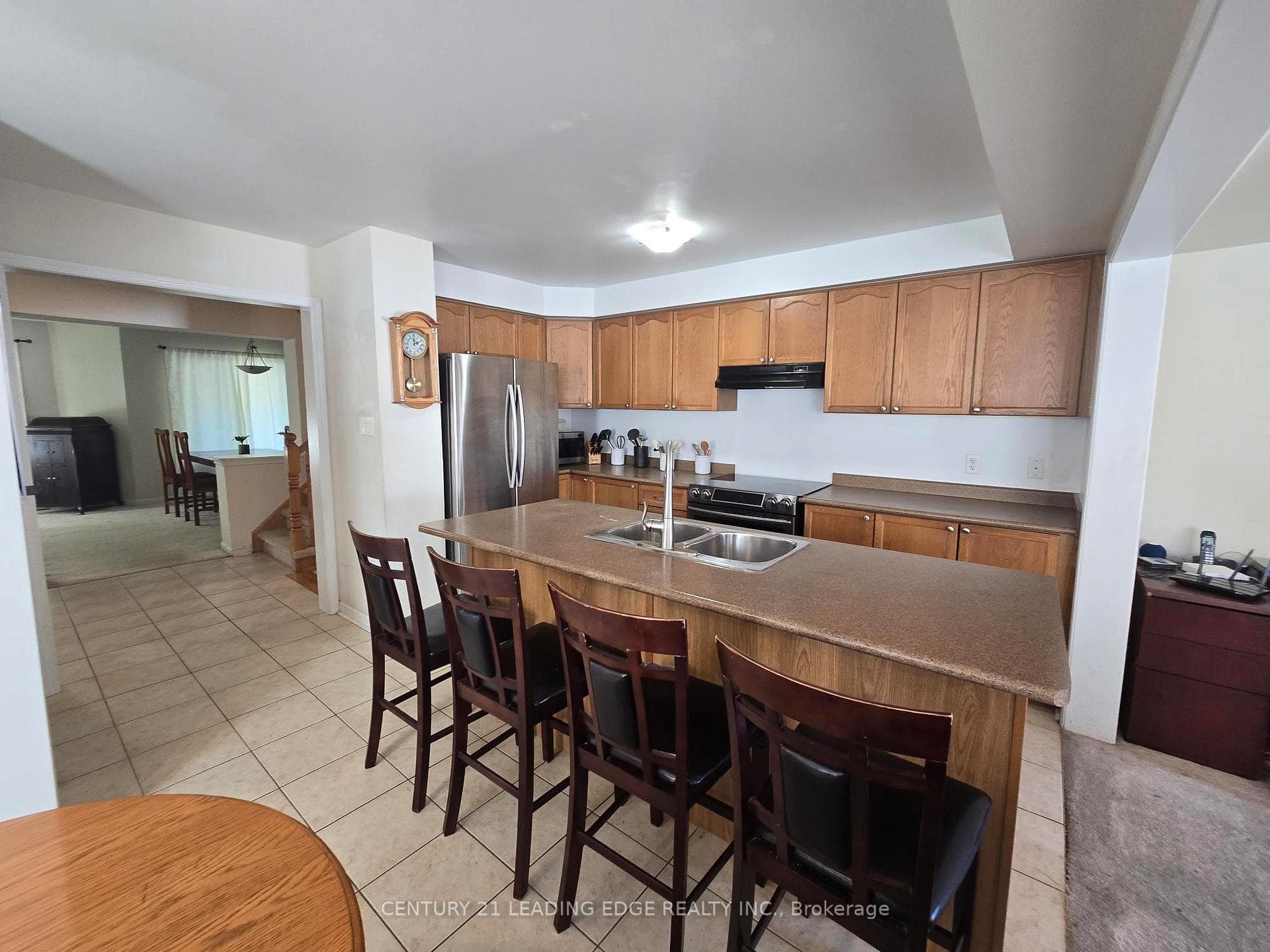 85 Gowland Road photo 5
