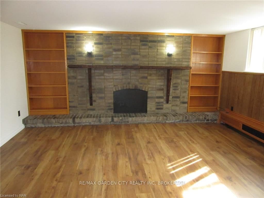 8875 SCHISLER Road photo 7