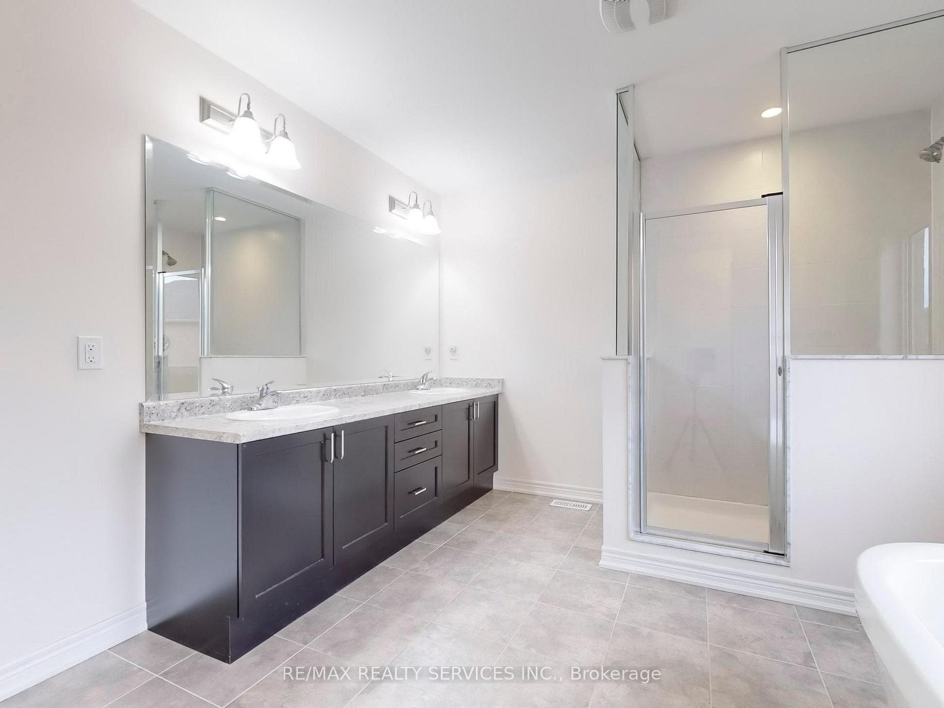 202 Whittington Drive photo 23
