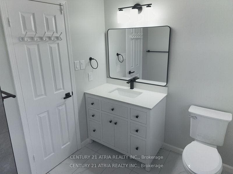 76 Carisbrooke Square photo 23