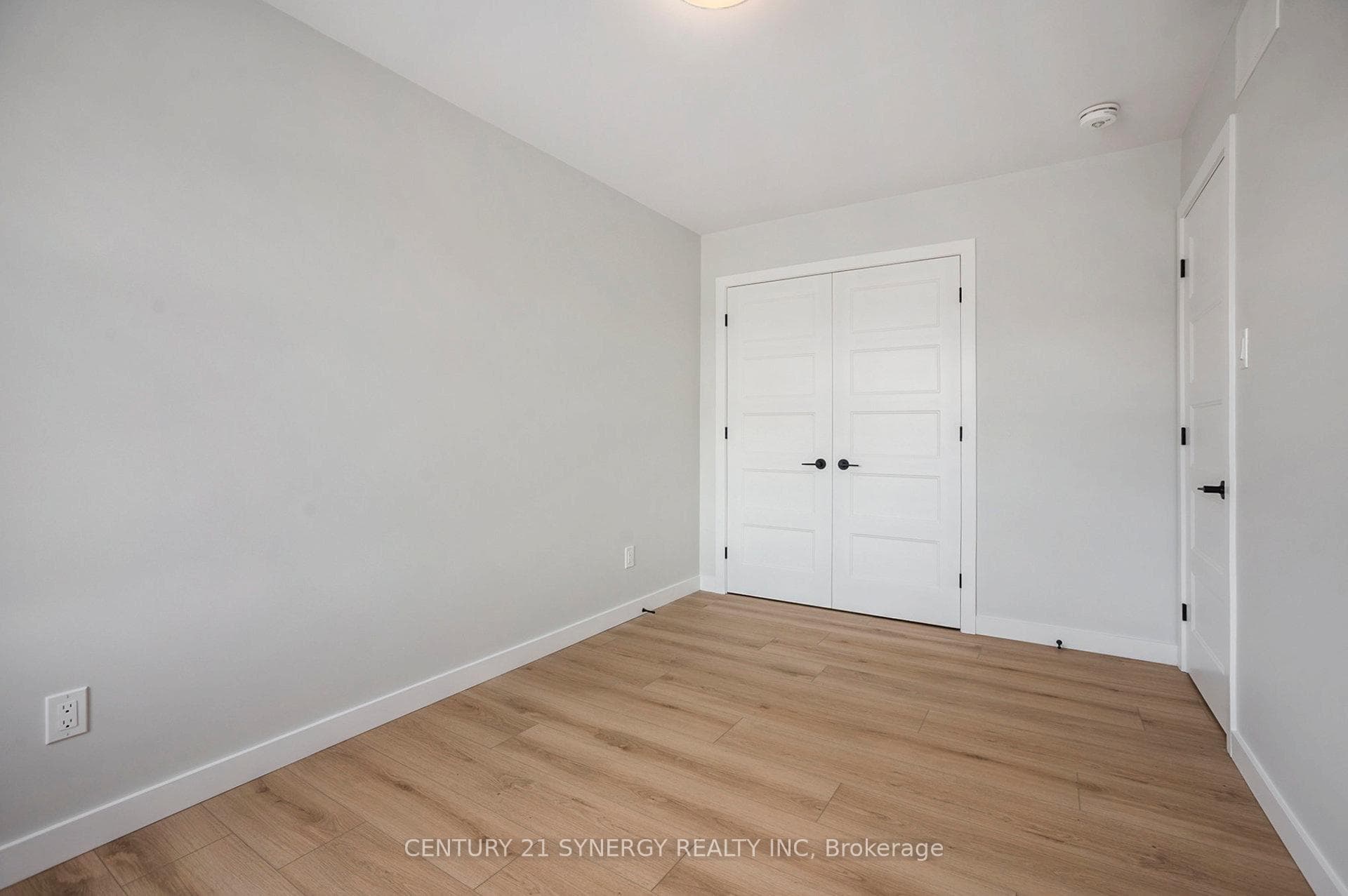 89 Helen Street Unit A photo 15