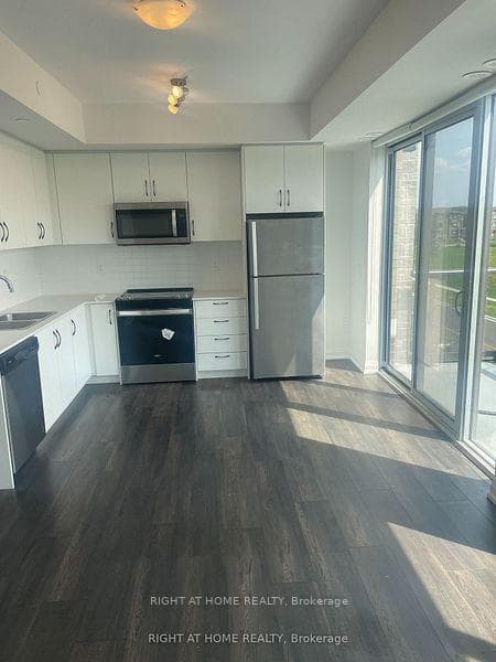 95 Attmar Drive Unit 311 photo 17