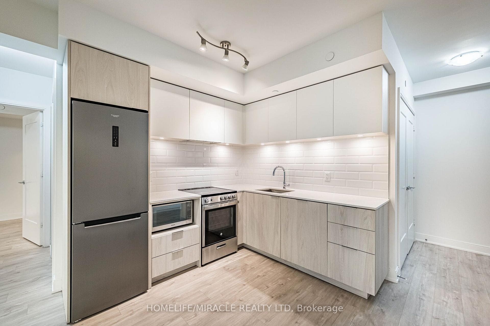 65 Annie Craig Drive Unit 303 photo 19