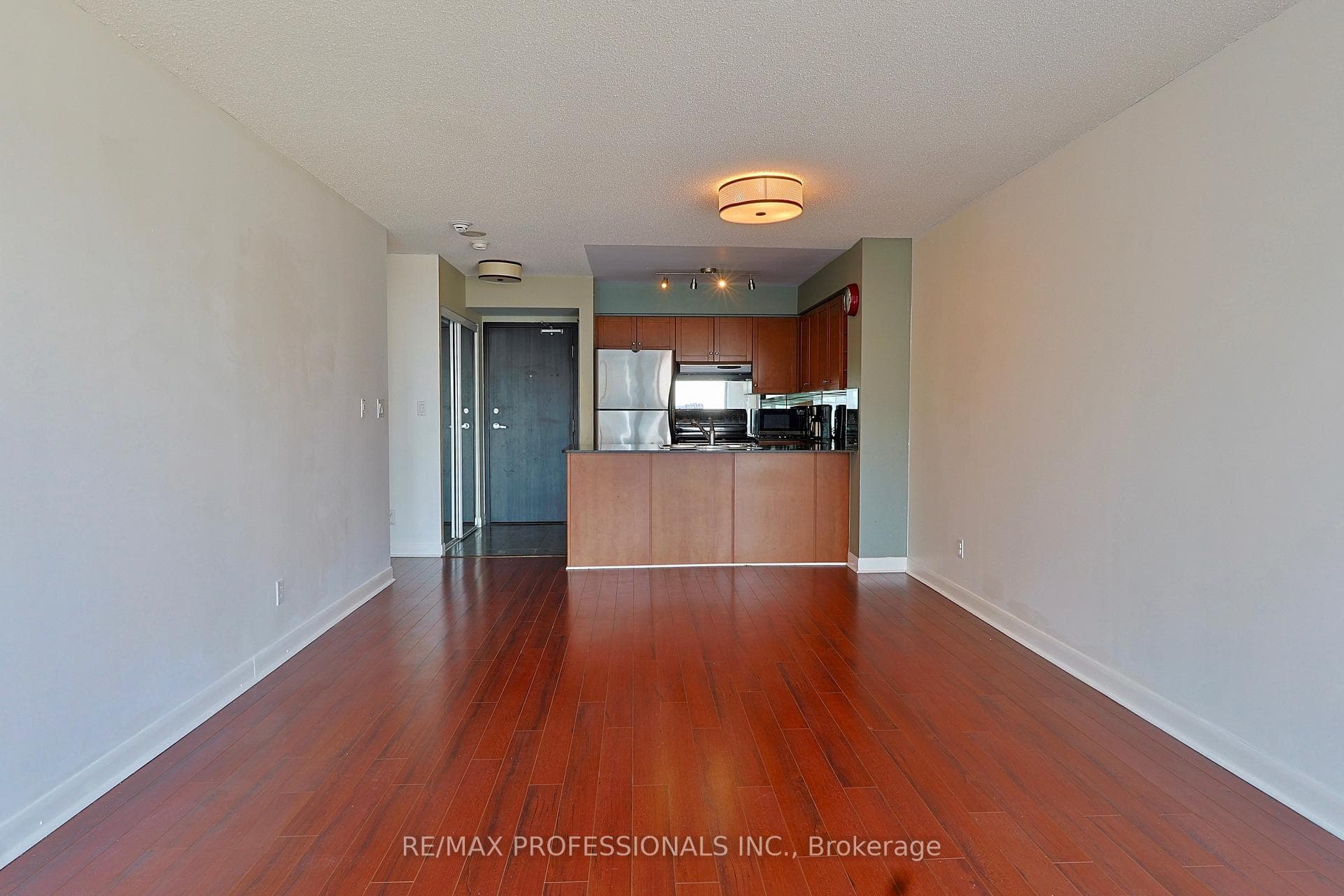 210 Victoria Street Unit 2806 photo 8