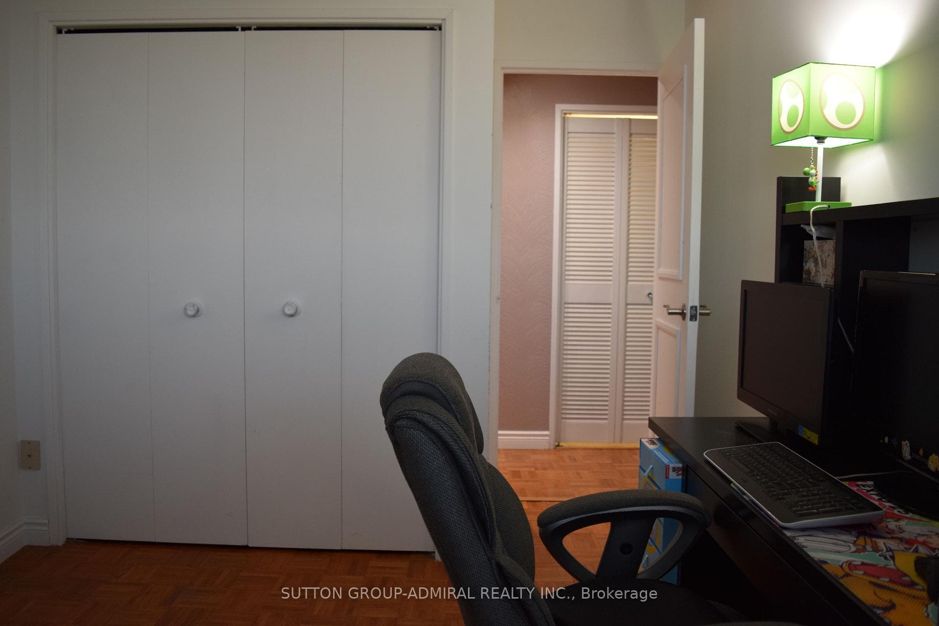 260 Scarlett Road Unit 804 photo 28