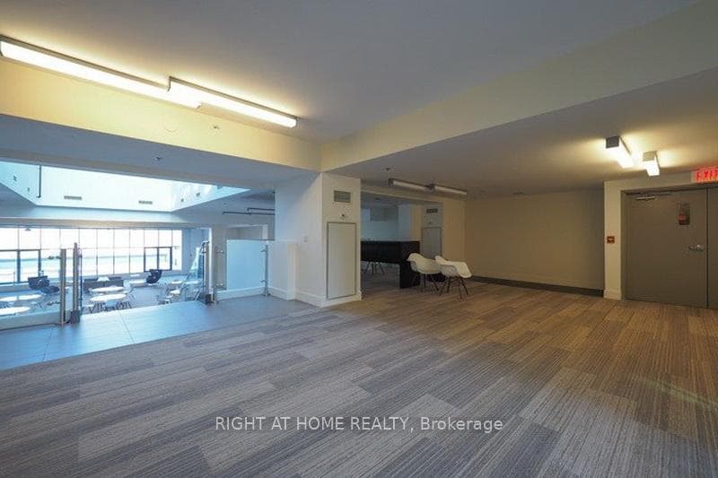36 Lisgar Street Unit 831W photo 6