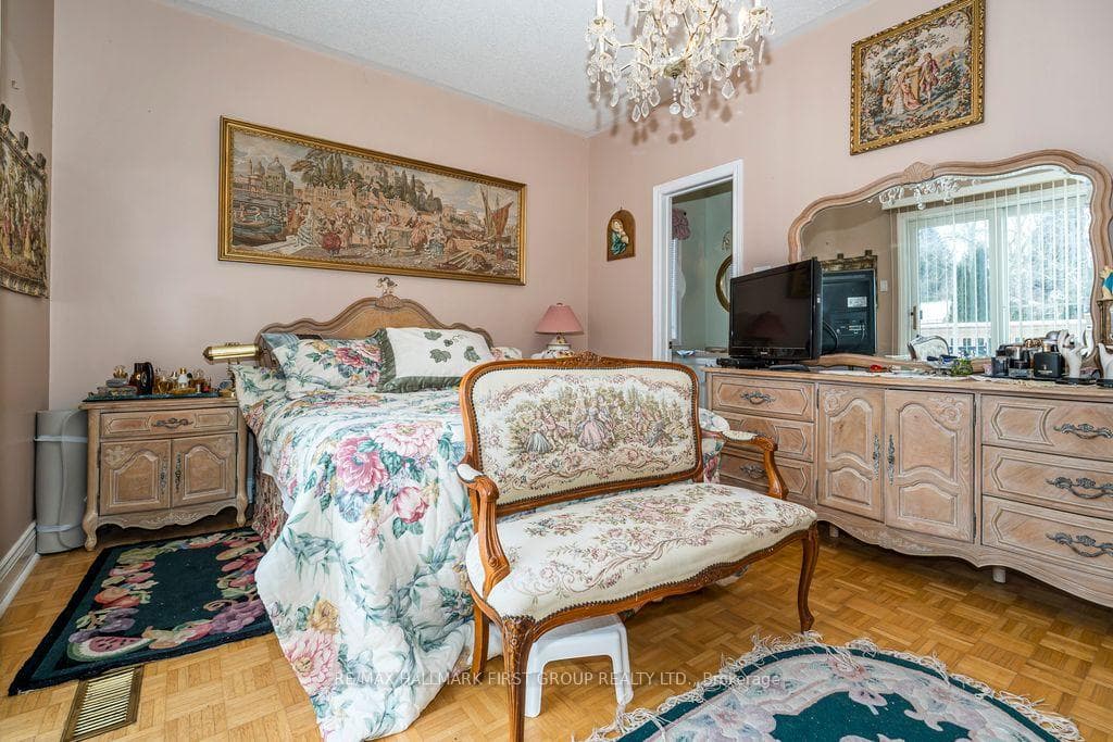 931 Pickering Beach Road photo 19