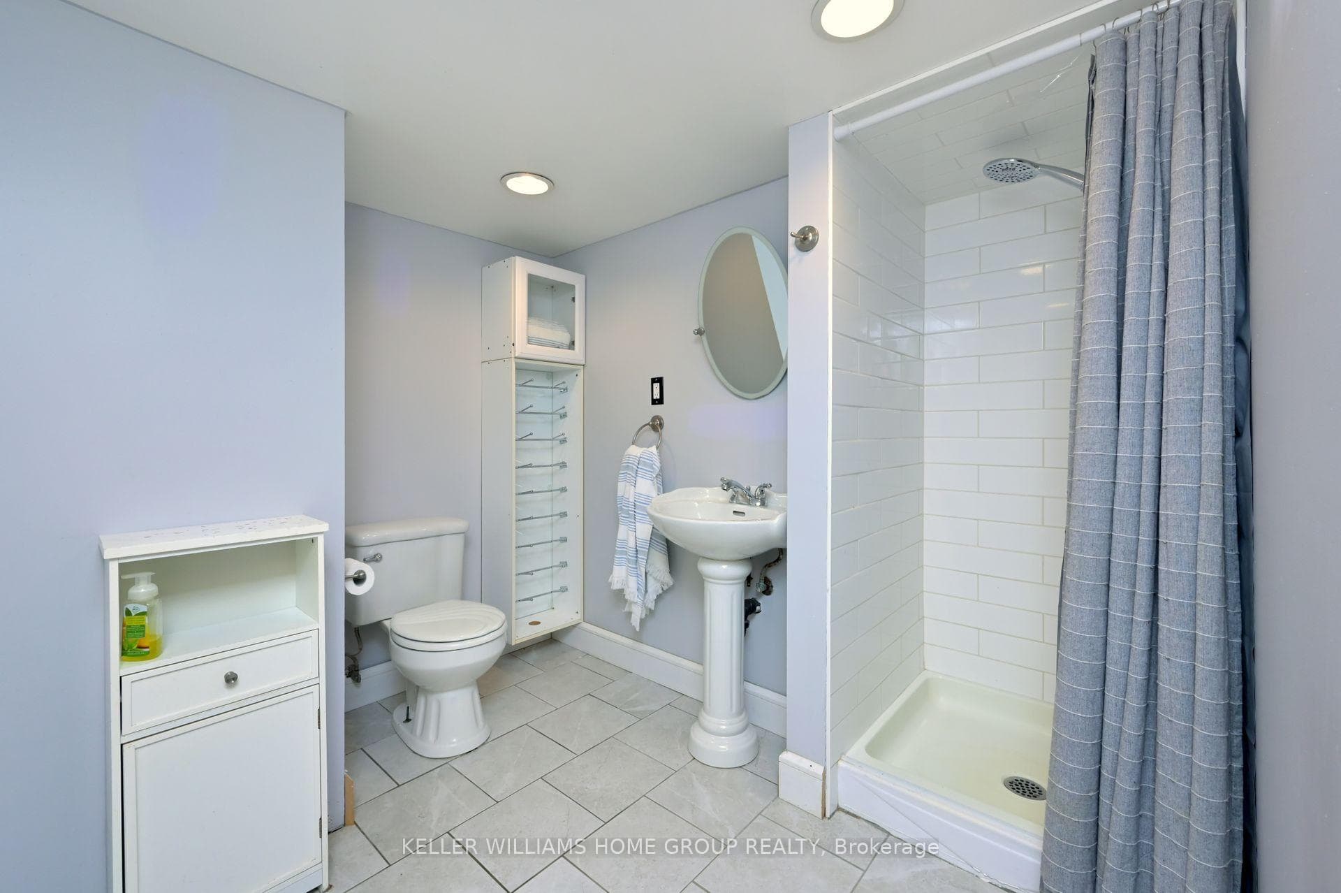 118 Third Avenue photo 22