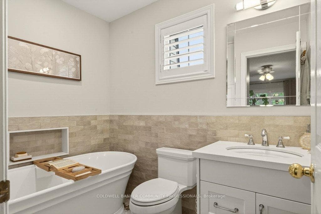 100 Beddoe Drive Unit 21 photo 29