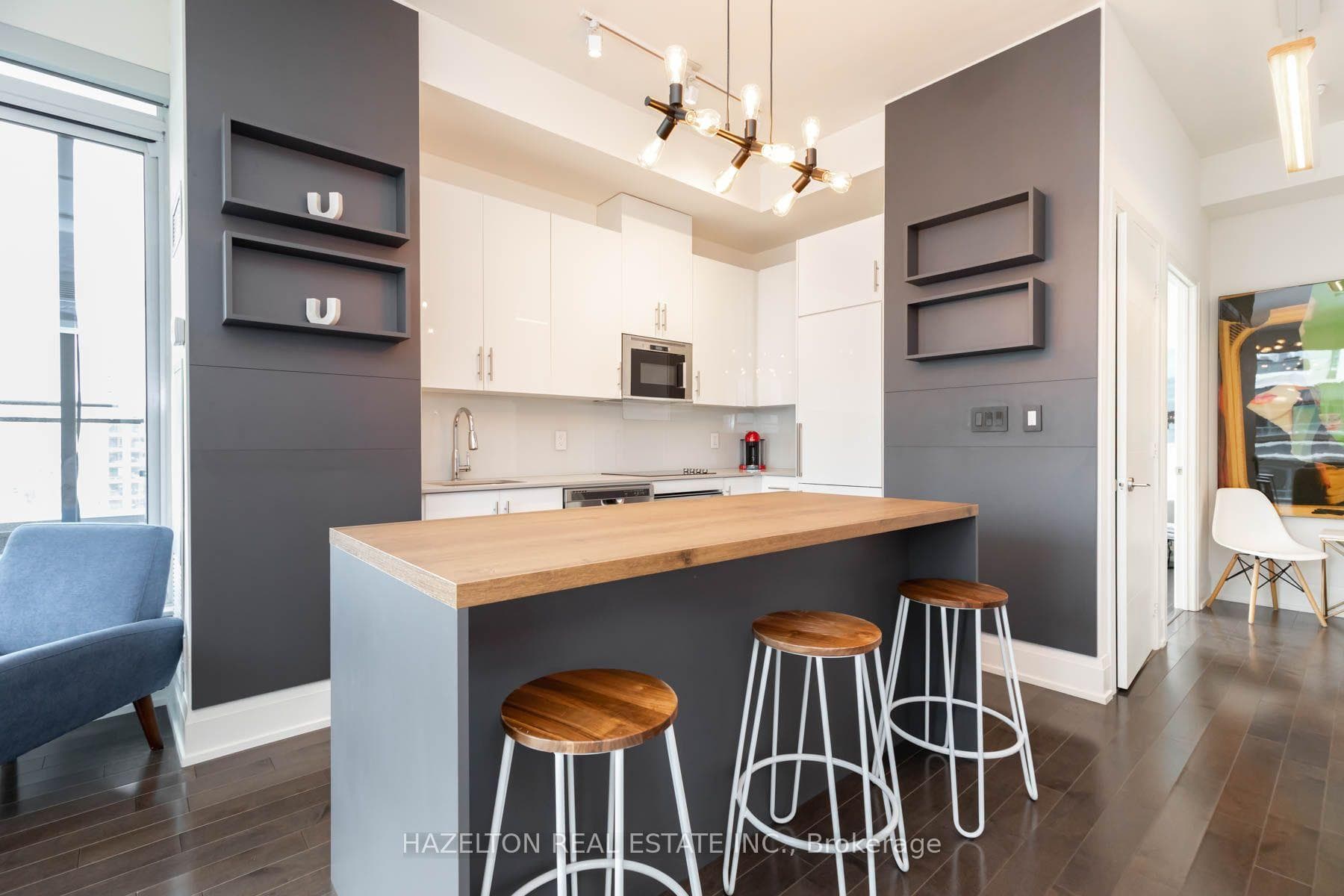 460 Adelaide Street Unit Ph103 photo 8
