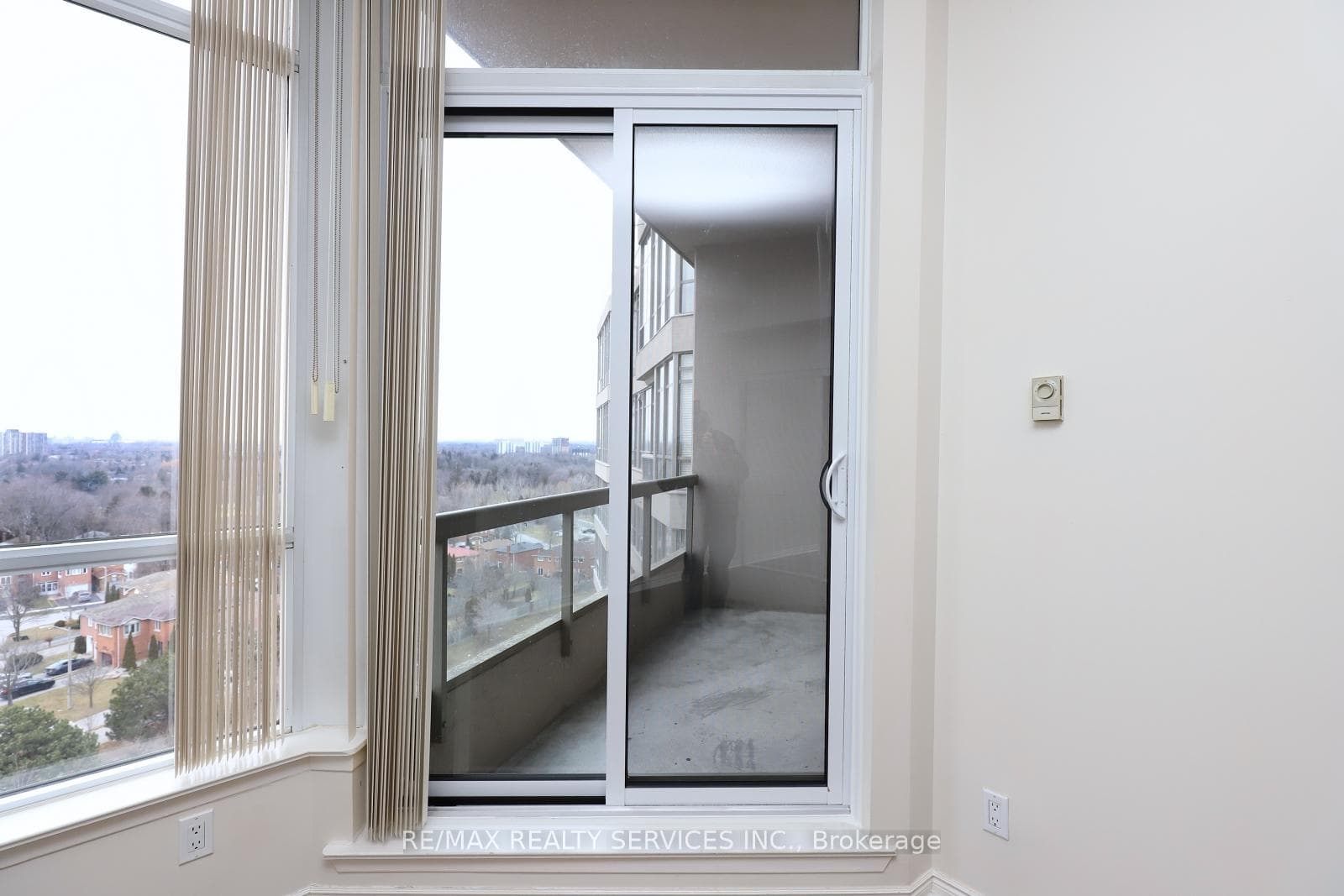 10 Guildwood Parkway Unit 1432 photo 22