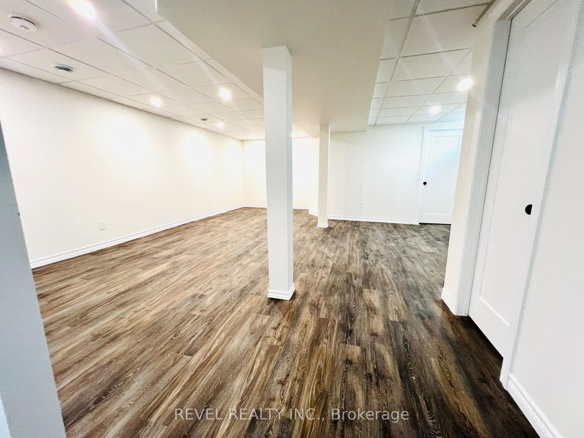 66 O'Brian Avenue photo 29