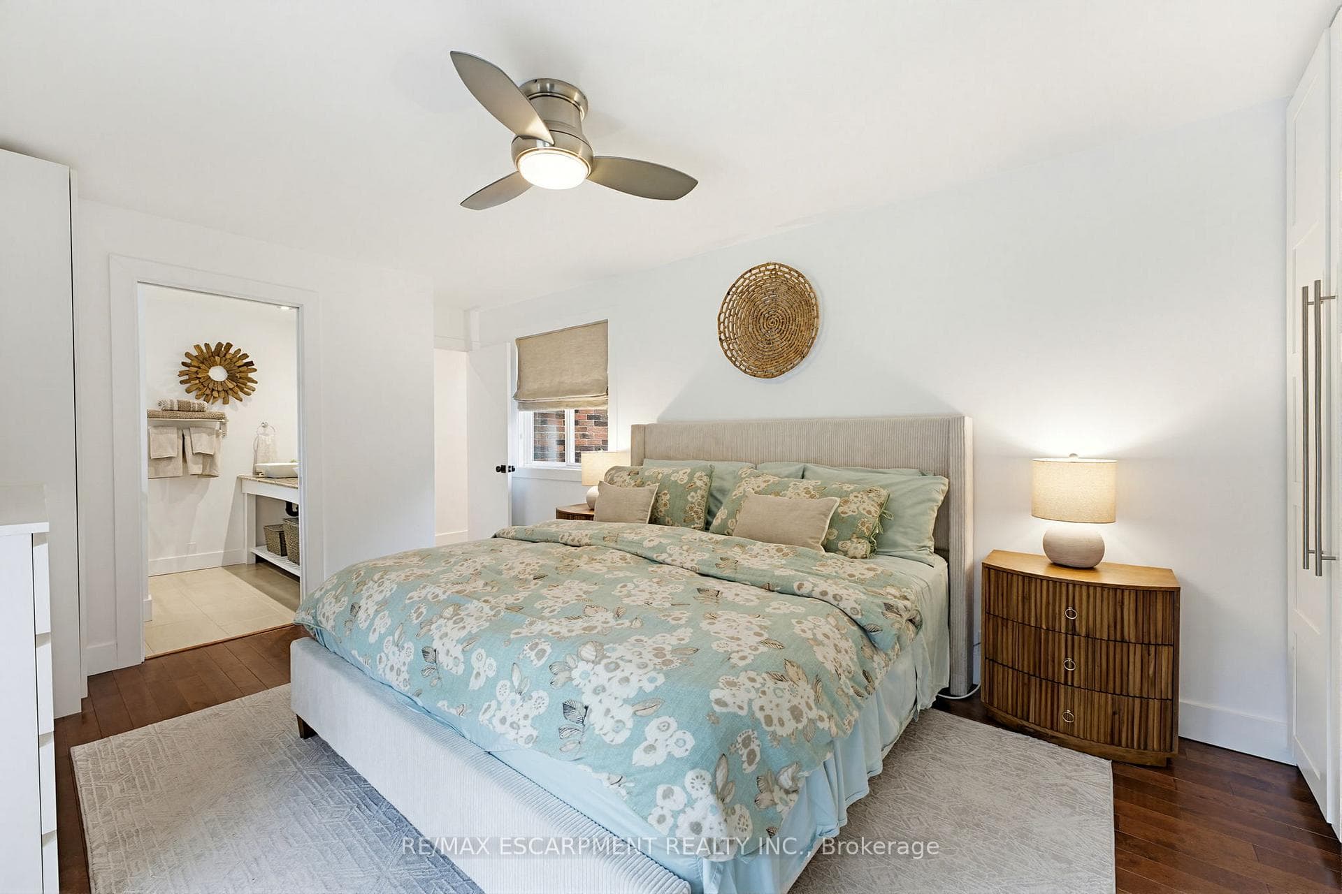 236 Parkside Drive photo 18