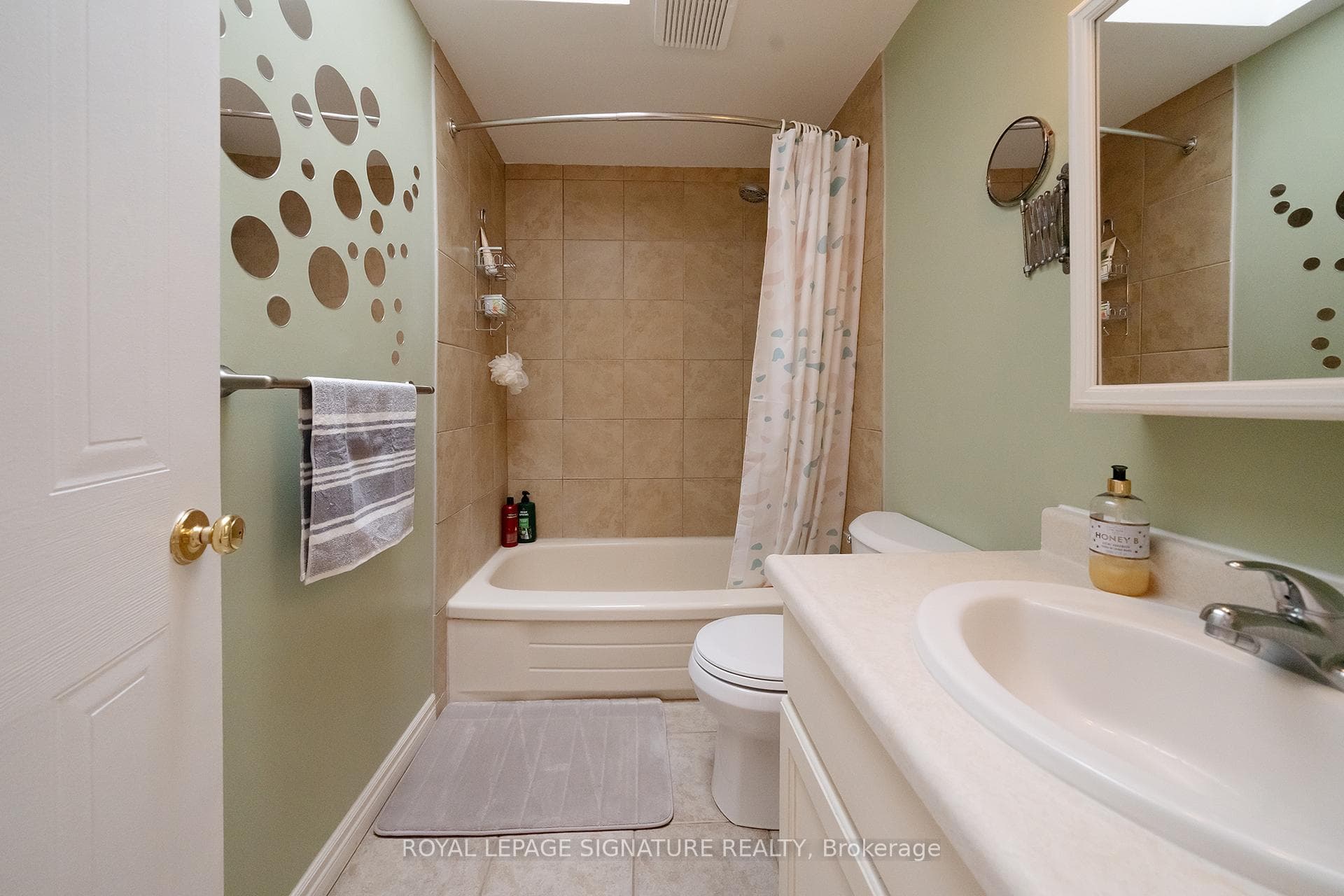 545 Drummerhill Crescent photo 21