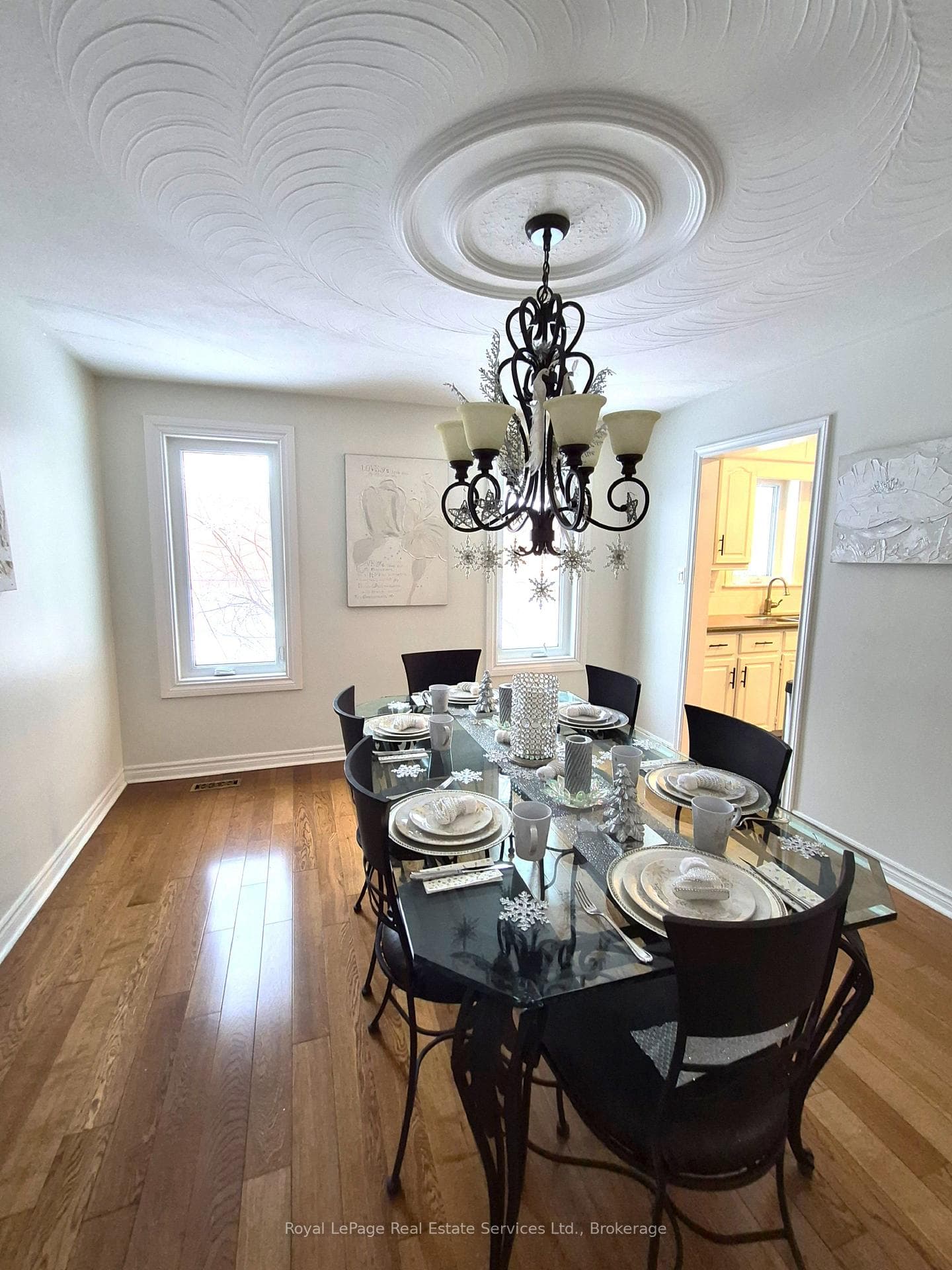 184 Dundas Street photo 15