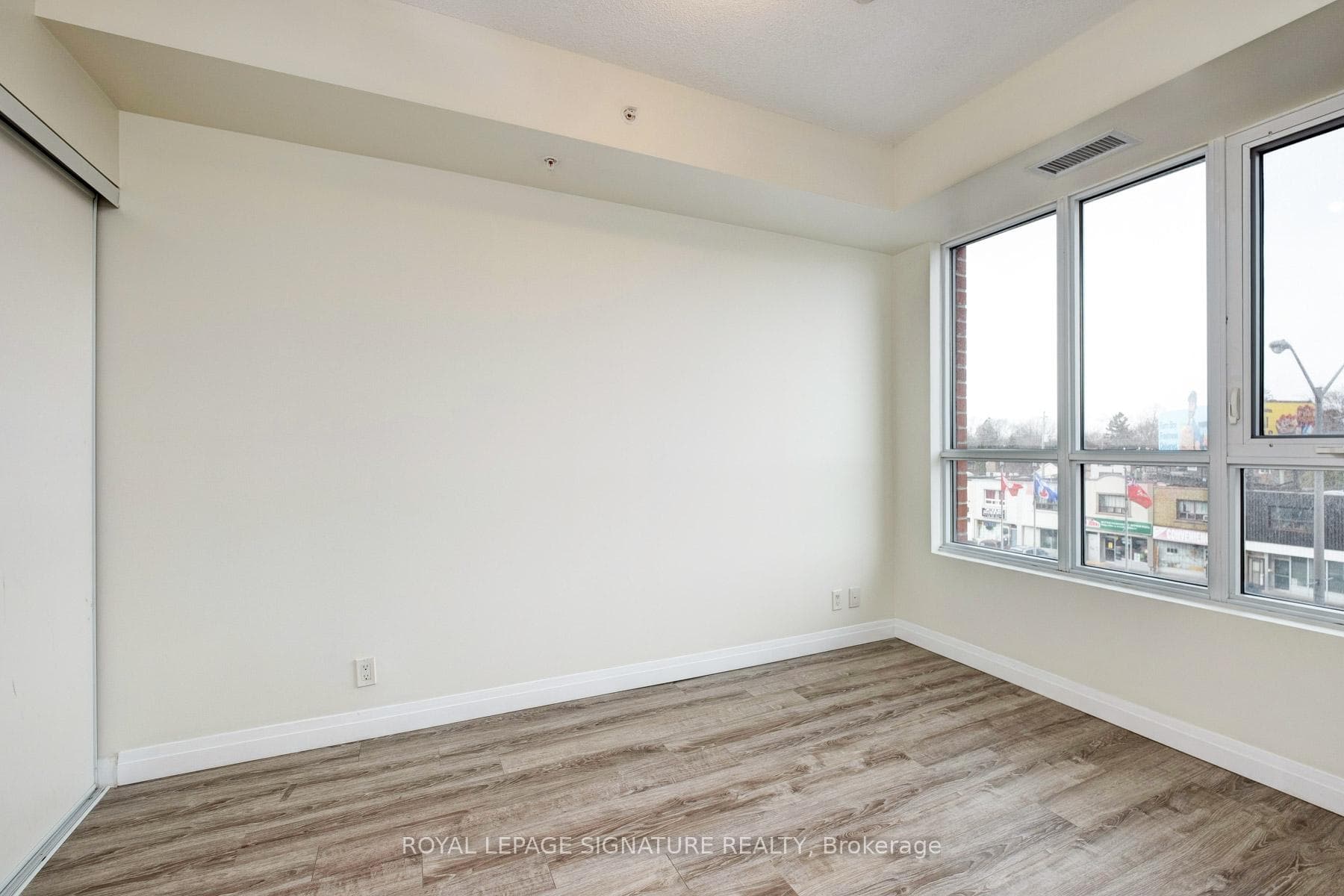 22 East Haven Drive Unit 537 photo 14