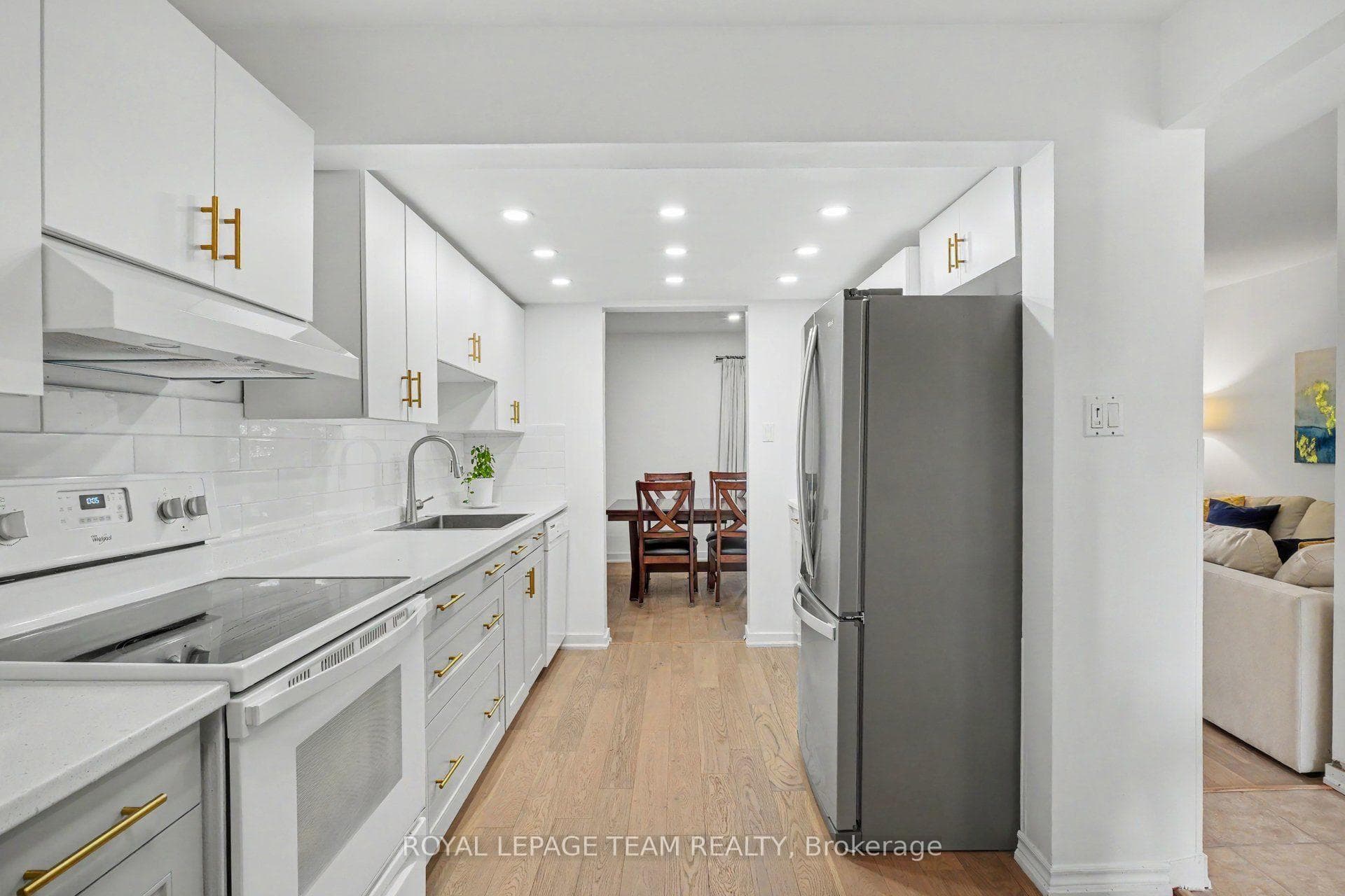 42 Sundback Lane photo 9