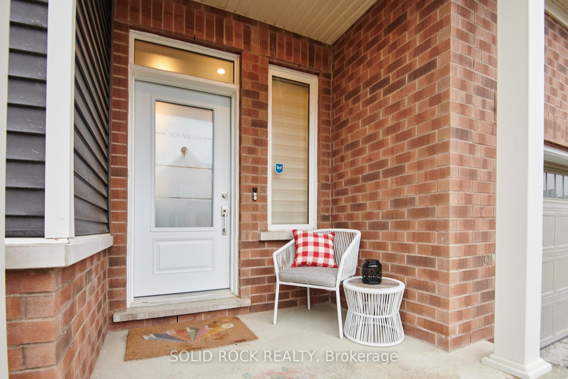 140 RUGOSA Street photo 3