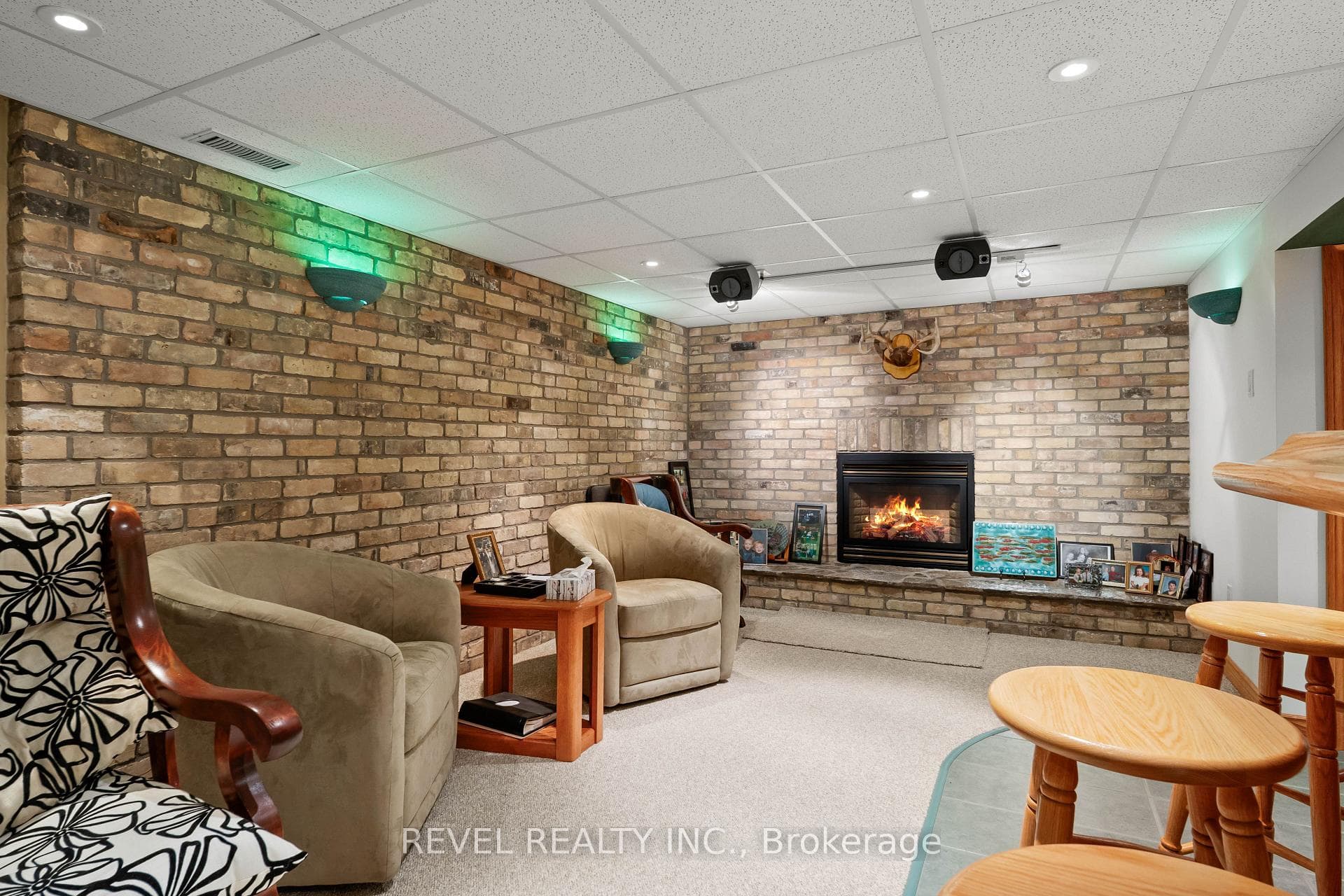 1627 Mardell Street photo 40