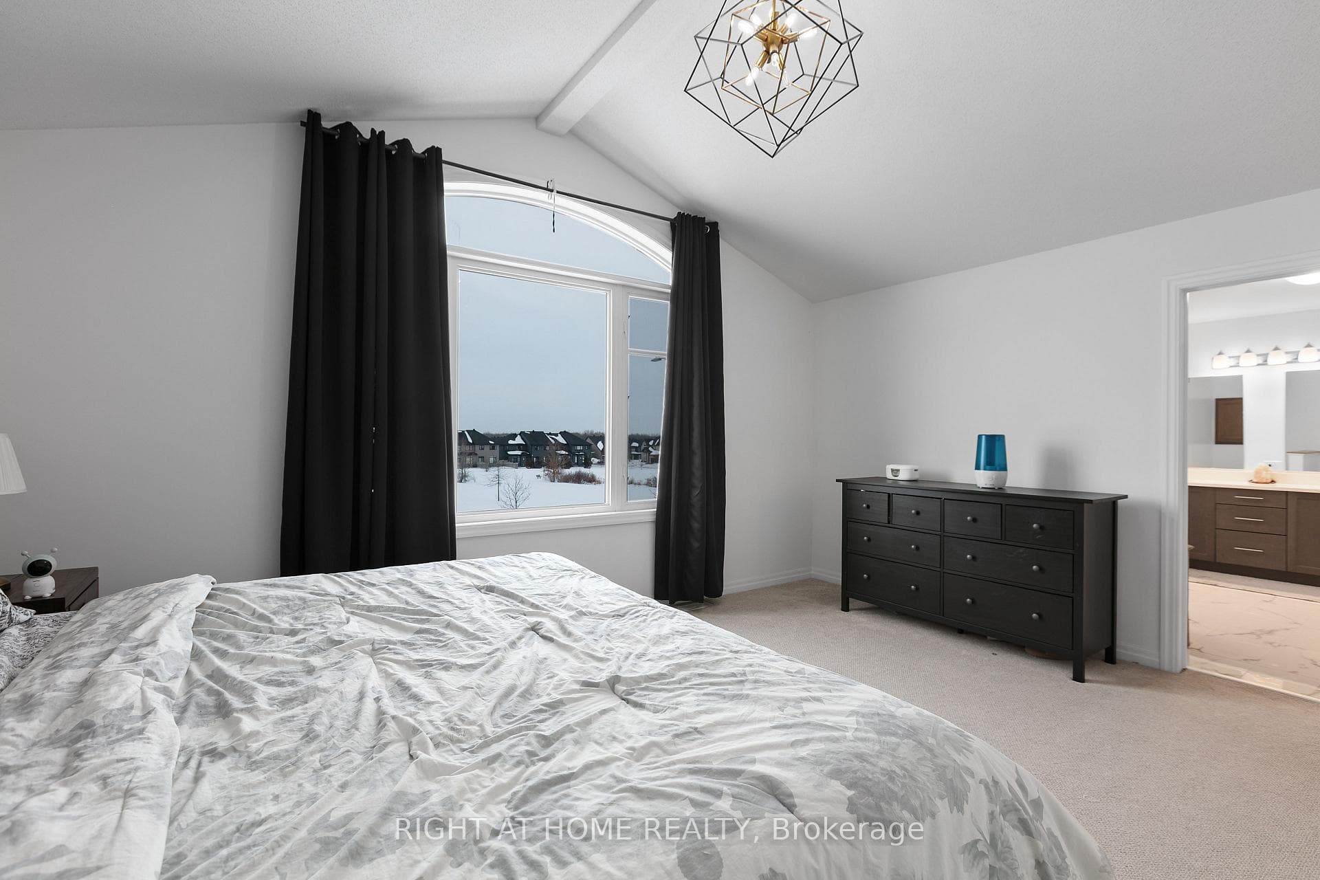 Primary Bdrm