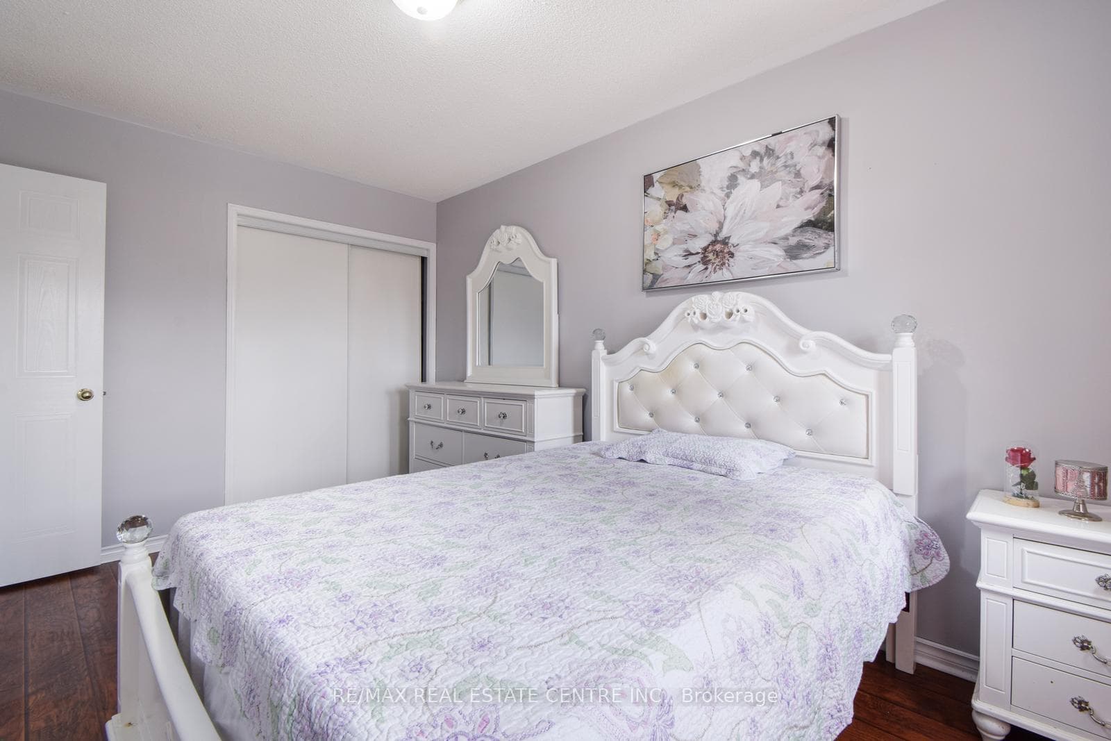 5558 Cortina Crescent photo 26